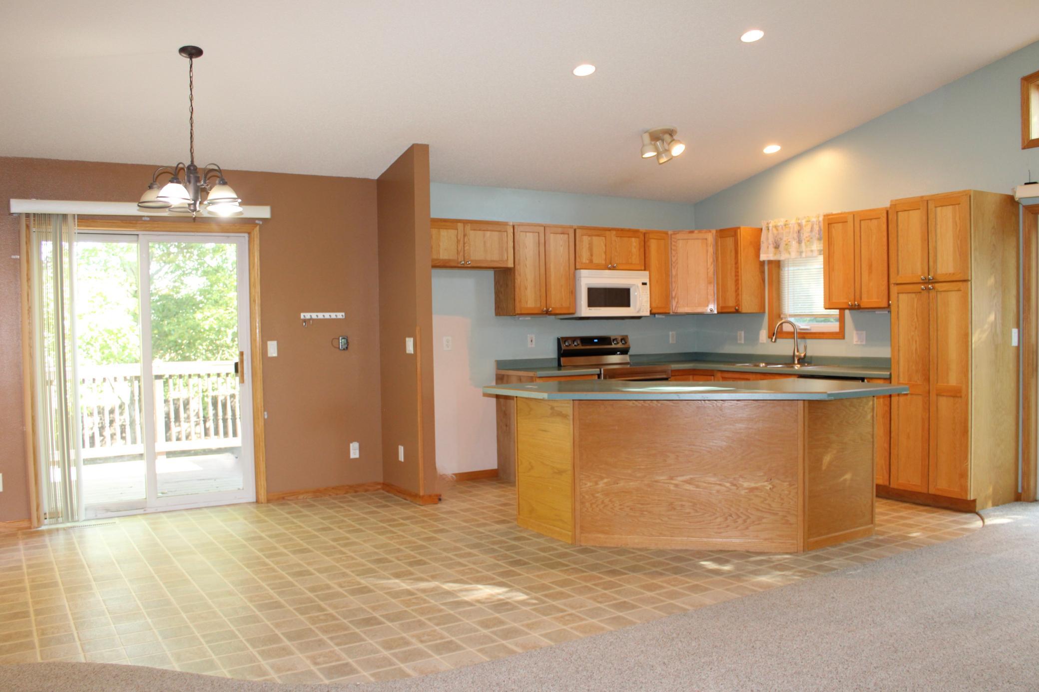 4th image of 322 Oriole Ave N, Thief River Falls, MN 56701 | MLS# 7041505