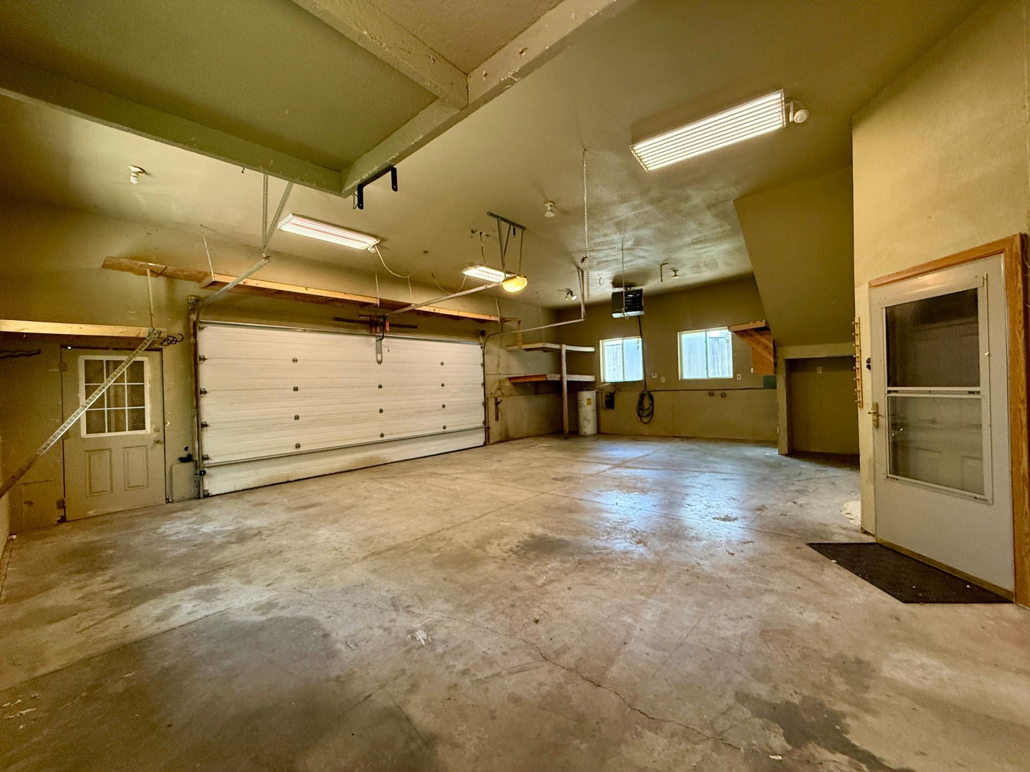 25th image of 1907 S Shore Dr, Albert Lea, MN 56007 | MLS# 7042294