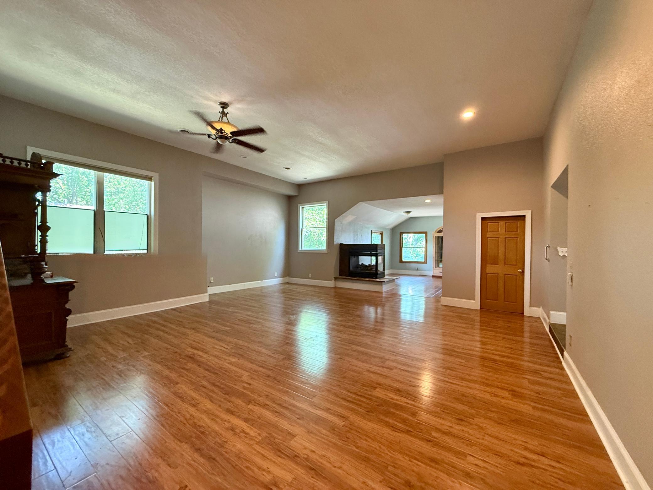 5th image of 1907 S Shore Dr, Albert Lea, MN 56007 | MLS# 7042294