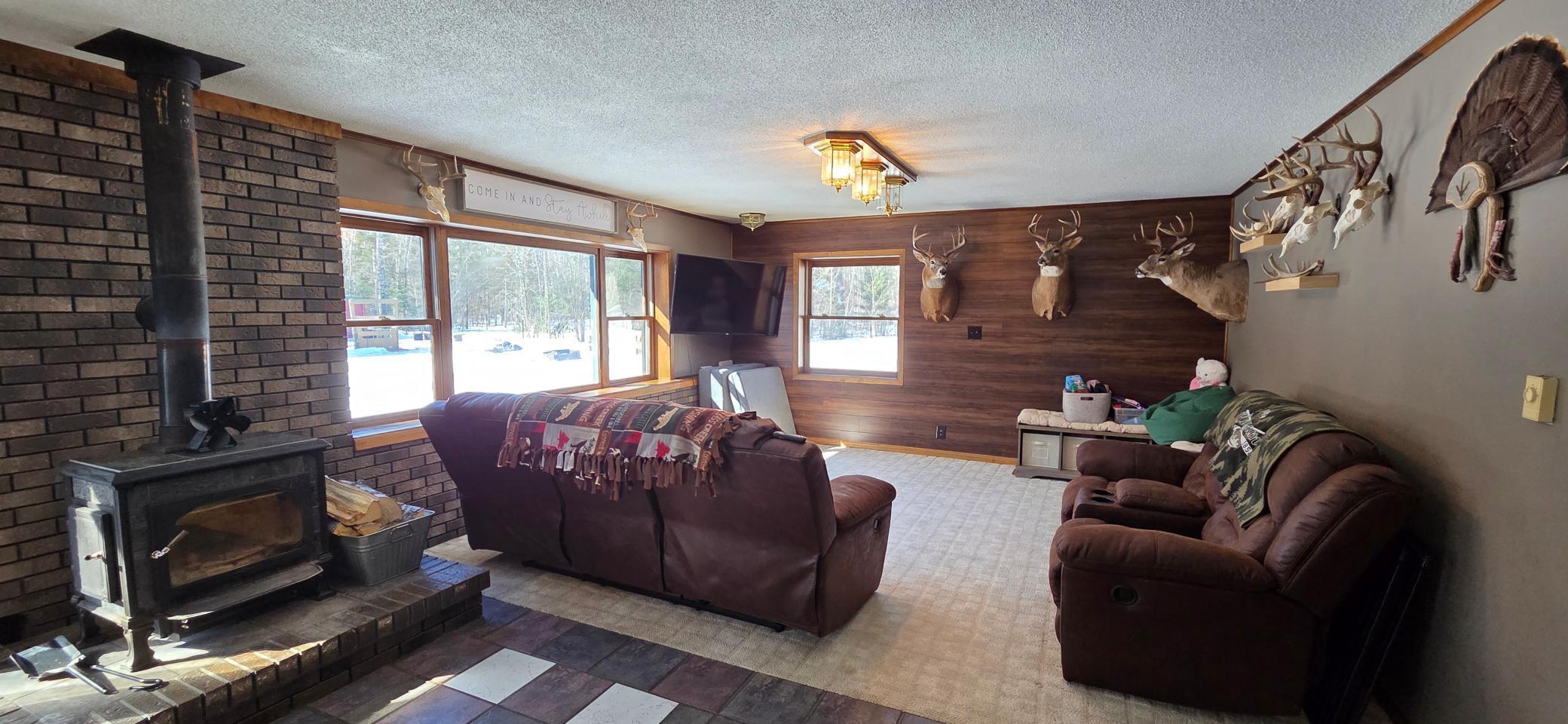 Homes for sale in Baudette, MN | 8640 State Hwy 11 Se, Baudette, MN 56623 | MLS# 7042402