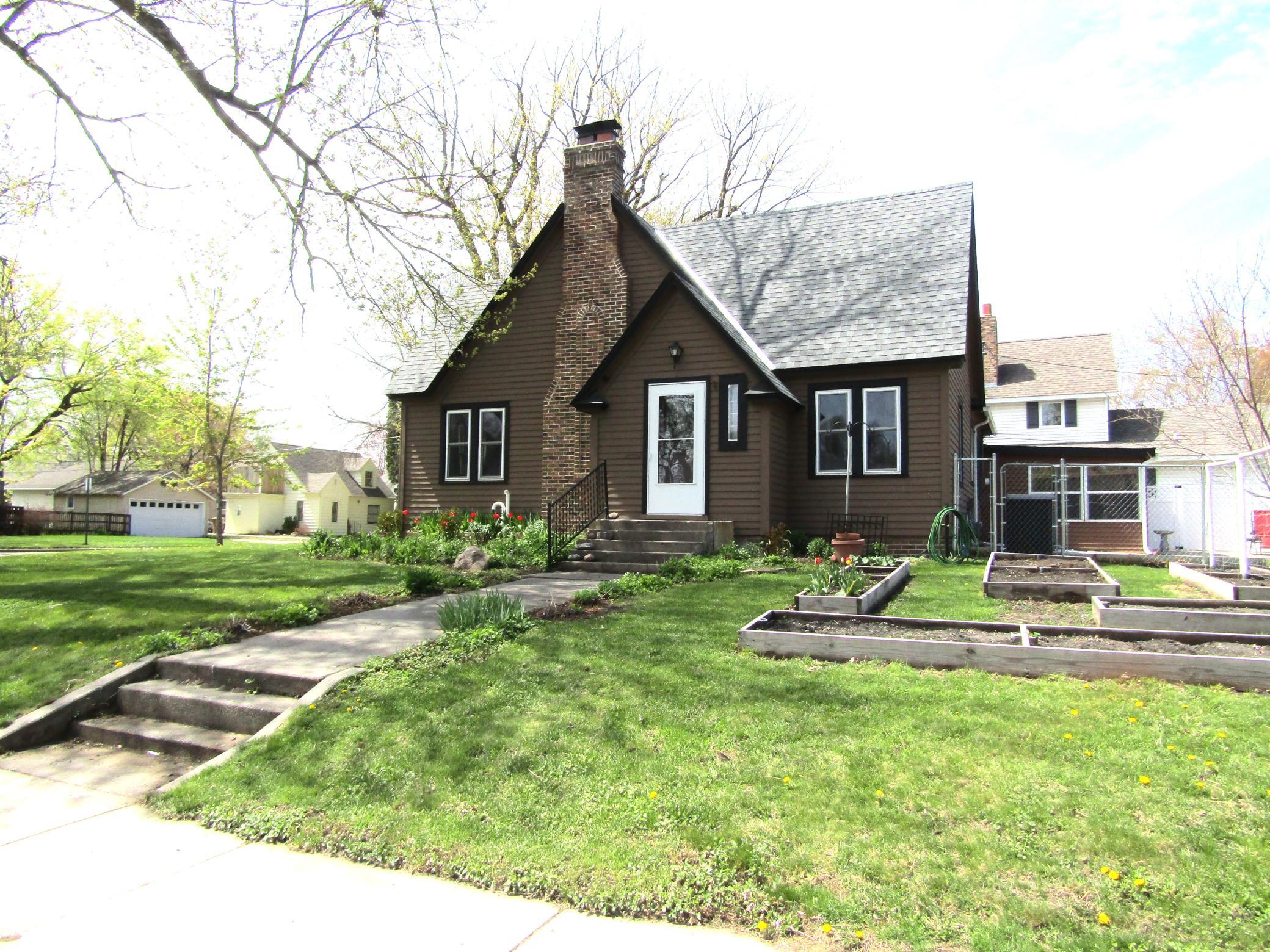 Homes for sale in Montevideo, MN | 141 Summit Ave, Montevideo, MN 56265 | MLS# 7042484
