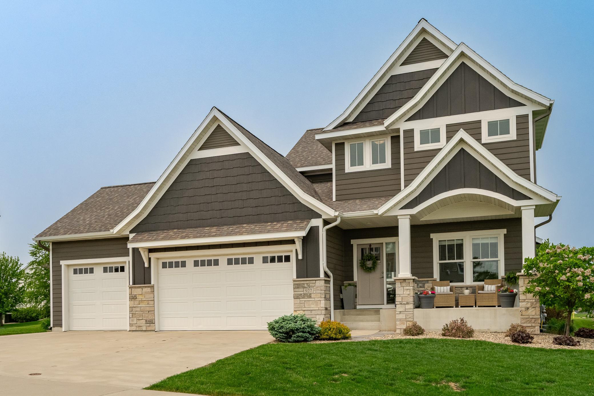 1st image of 927 Southwell Enclave Ne, Byron, MN 55920 | MLS# 7042549