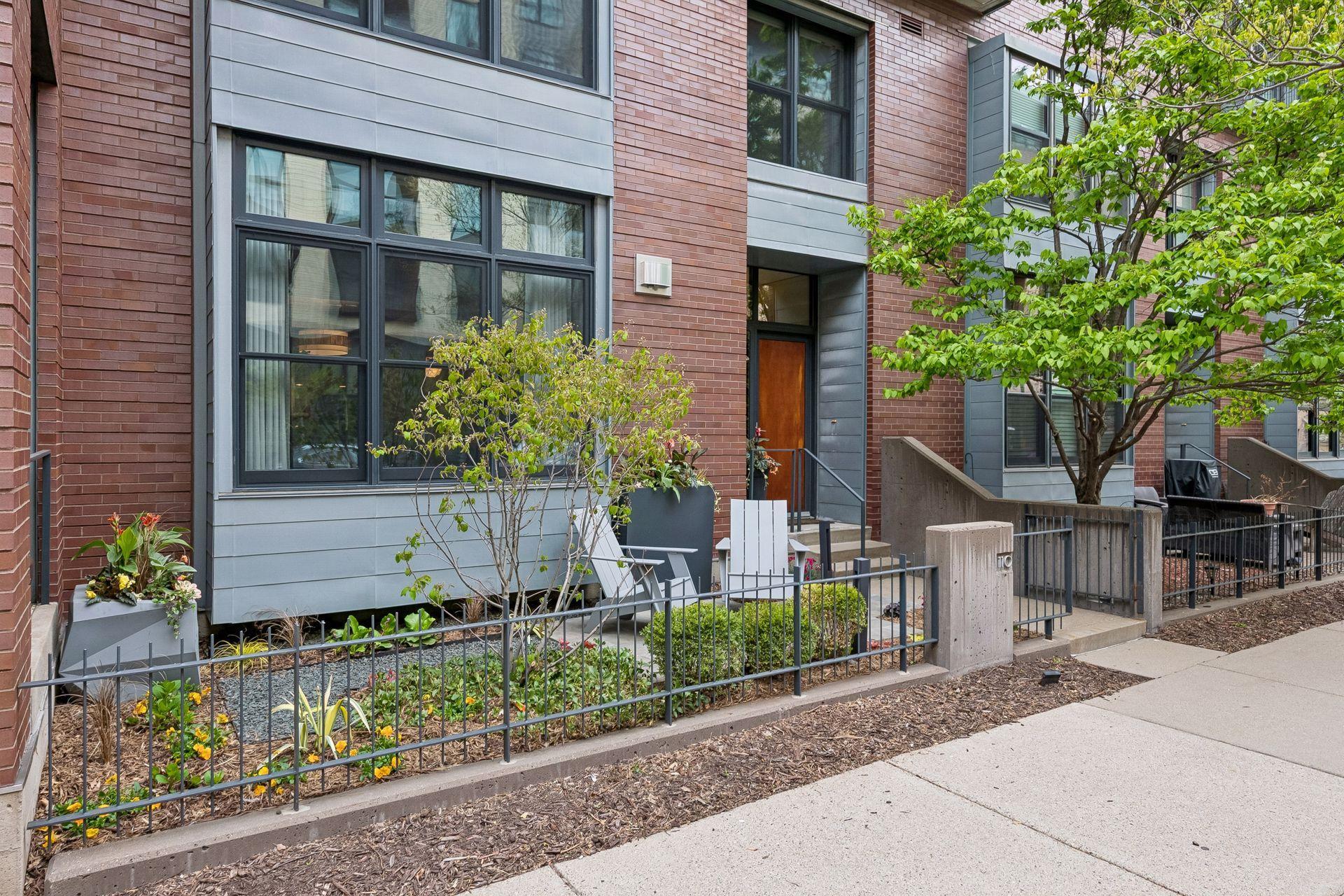 3rd image of 200 Park Ave, Minneapolis, MN 55415