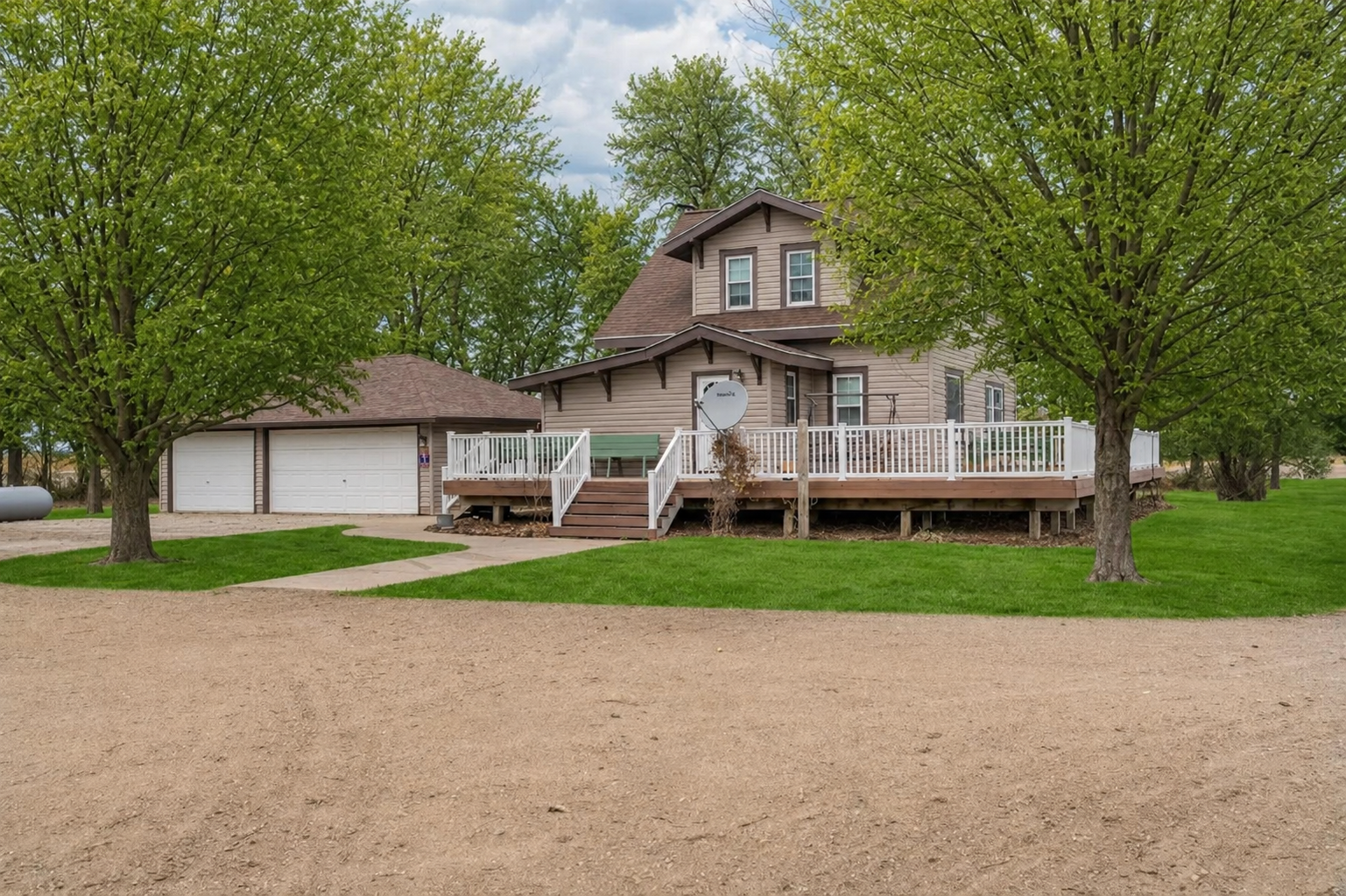 Homes for sale in Saint James, MN | 73681 290th St, Saint James, MN 56081 | MLS# 7044068