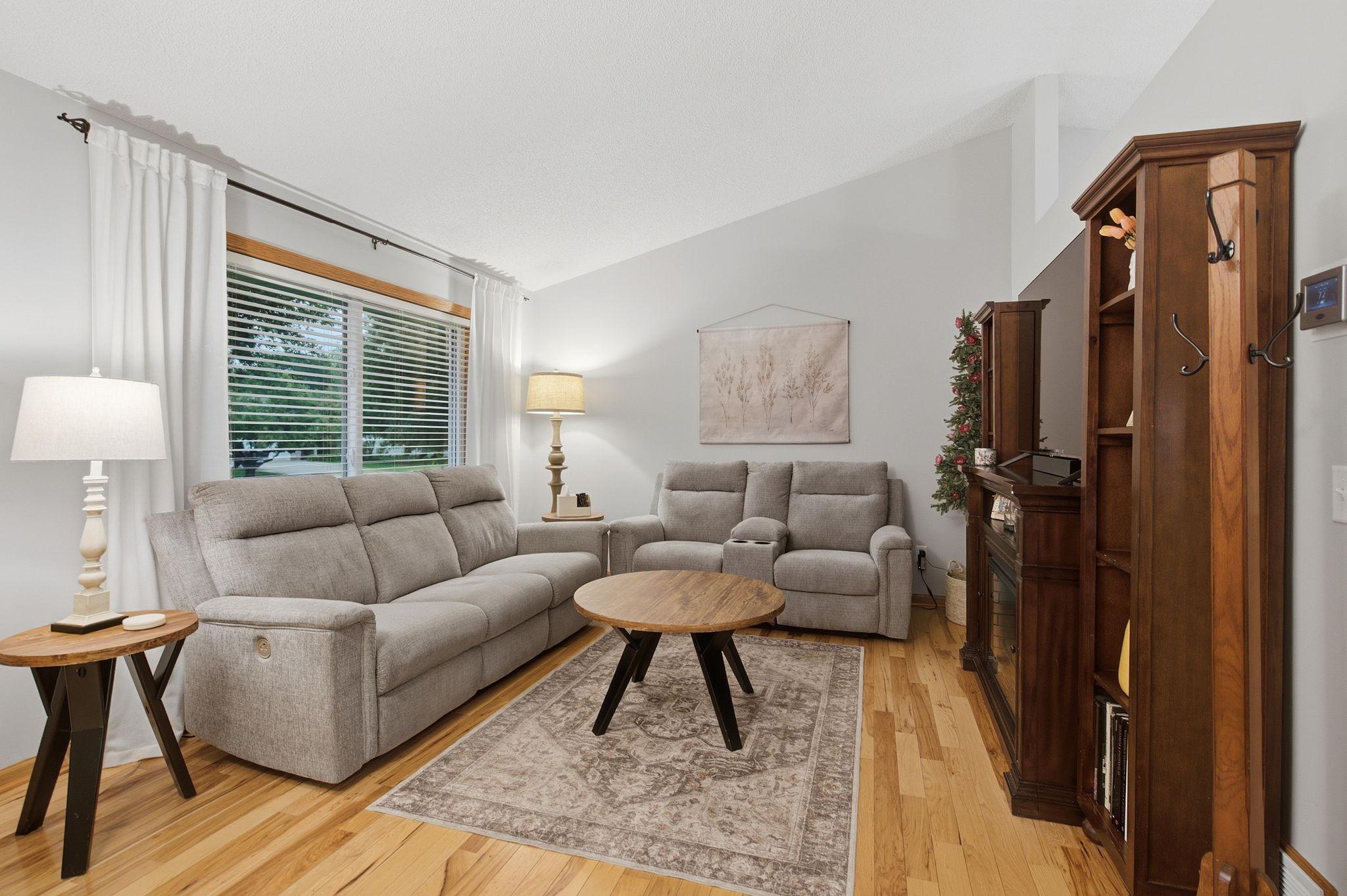 4th image of 6204 176Th St W, Farmington, MN 55024 | MLS# 7044086