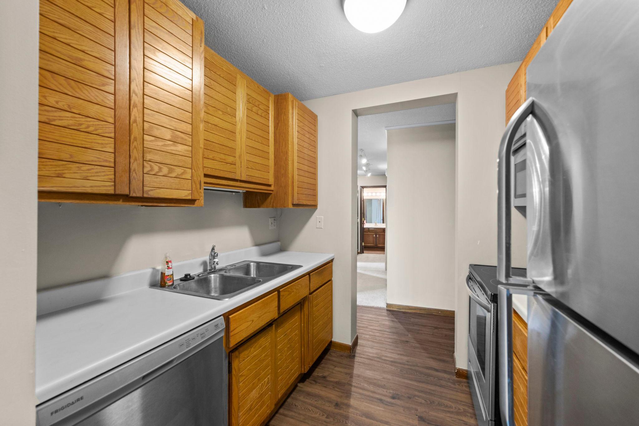 Homes for sale in Saint Paul, MN | 1181 Edgcumbe Rd #1712, Saint Paul, MN 55105 | MLS# 7044694