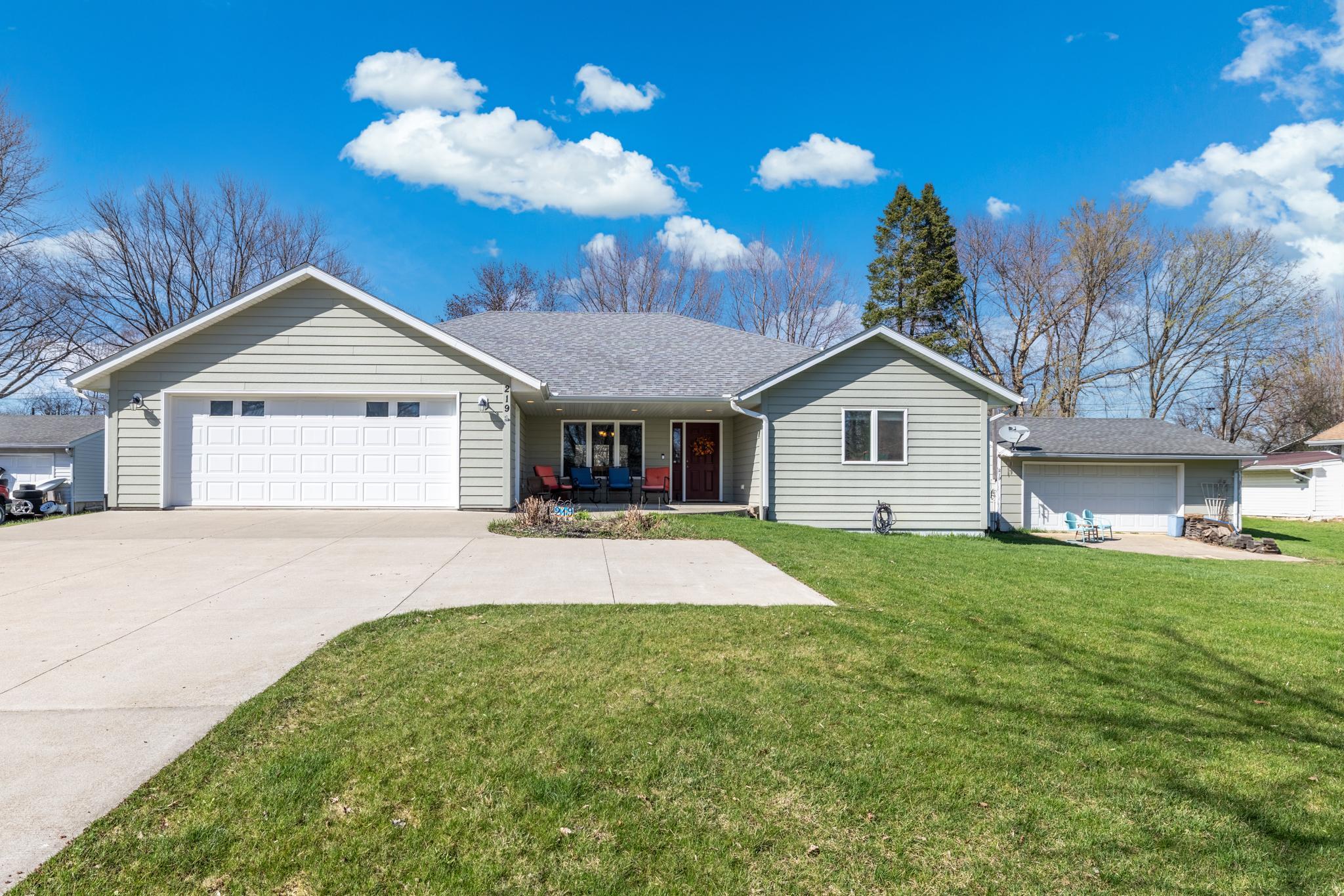 Homes for sale in Clarks Grove, MN | 219 Main St E, Clarks Grove, MN 56016 | MLS# 7044845