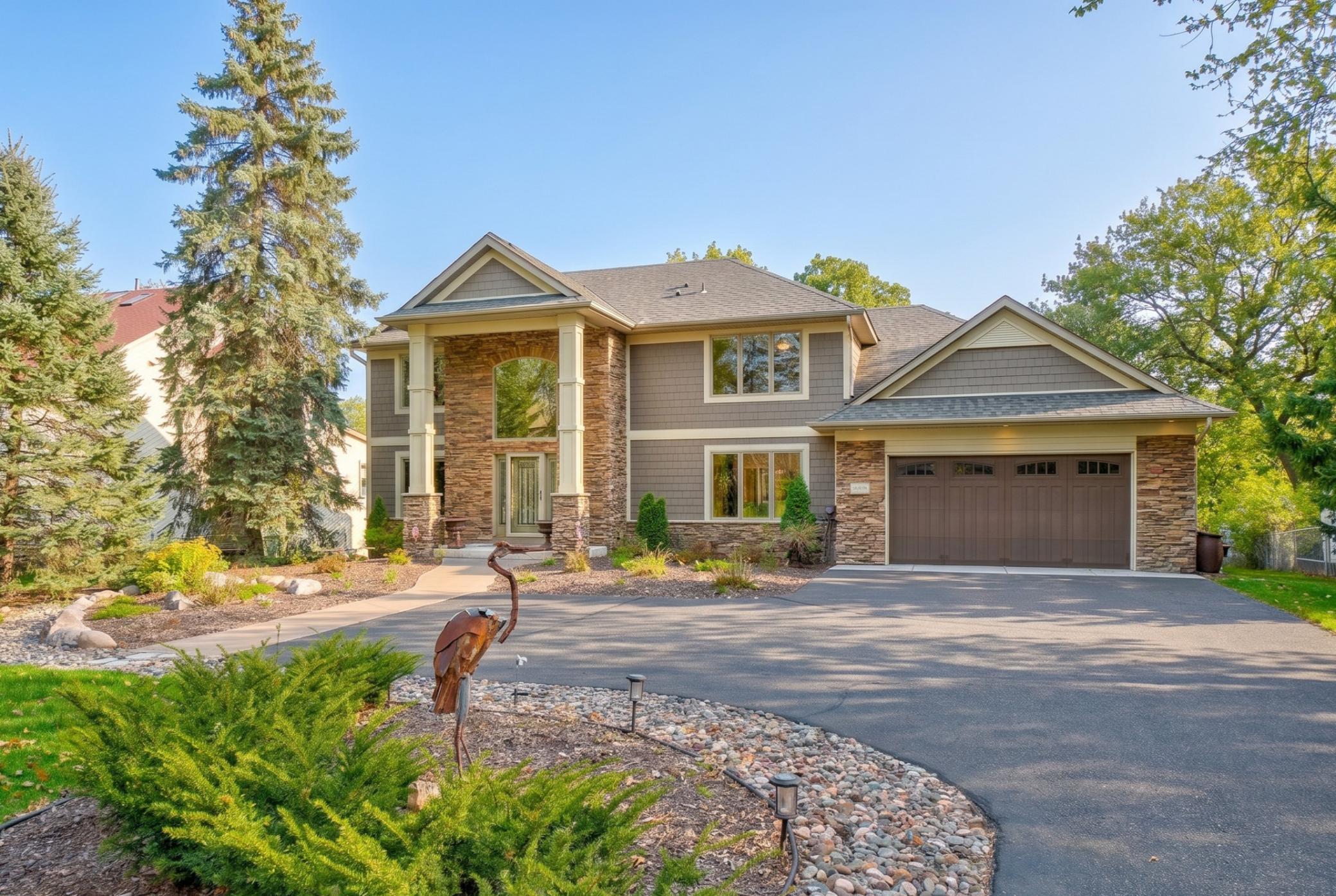 4th image of 5256 Oxford St N, Saint Paul, MN 55126 | MLS# 7045191