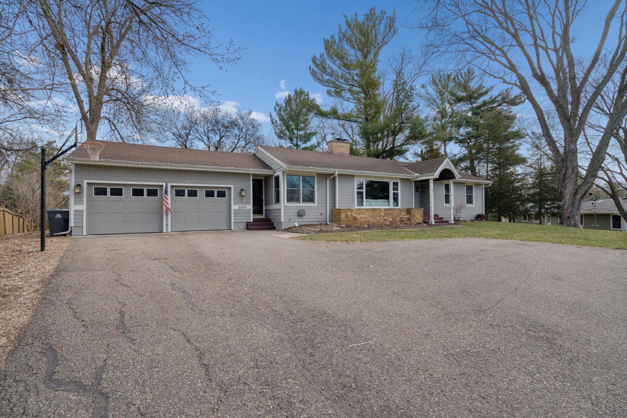 2nd image of 2820 Washta Bay Rd, Excelsior, MN 55331 | MLS# 7045413