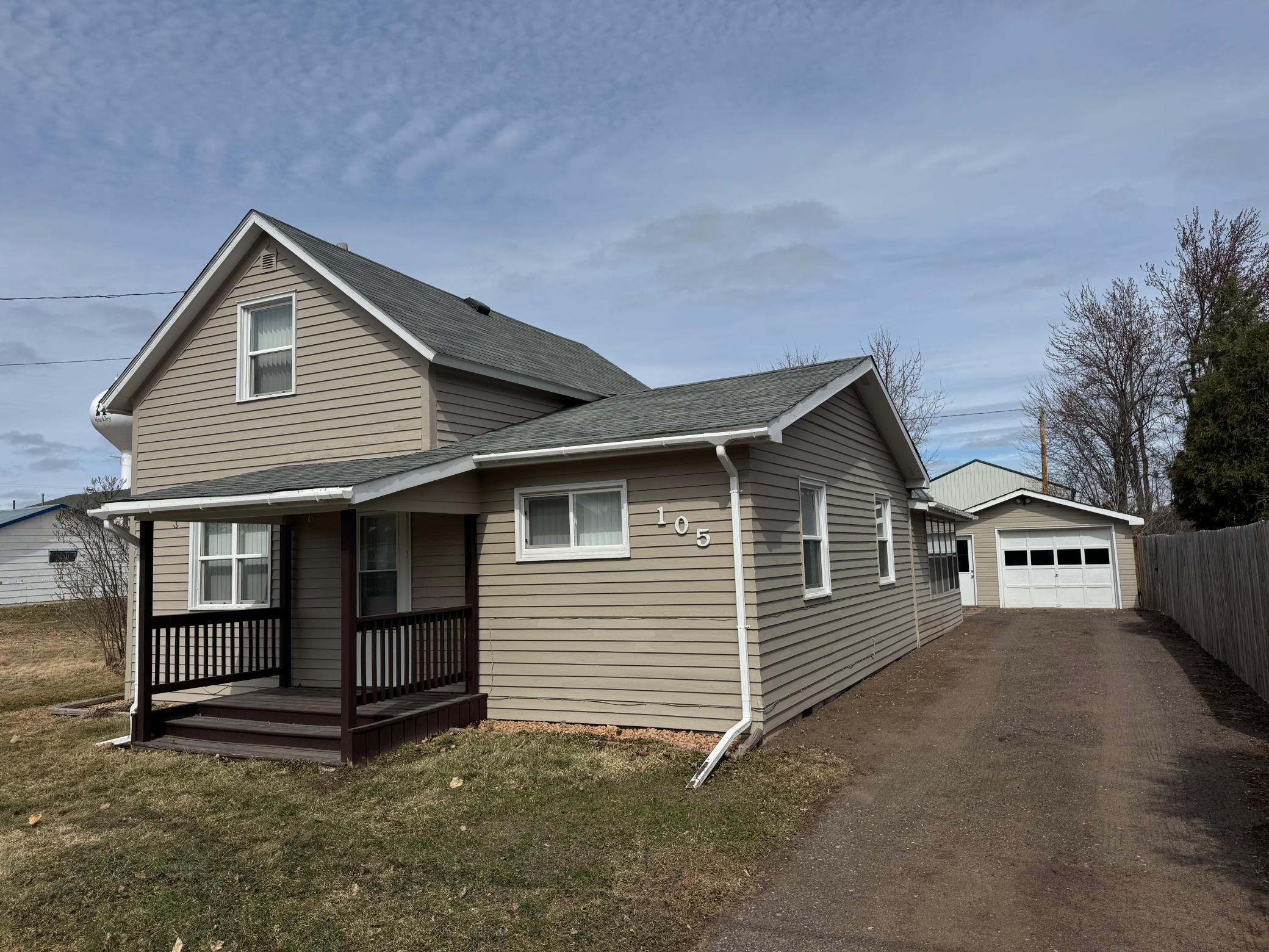 Homes for sale in Hinckley, MN | 105 3rd St Se, Hinckley, MN 55037 | MLS# 7045894