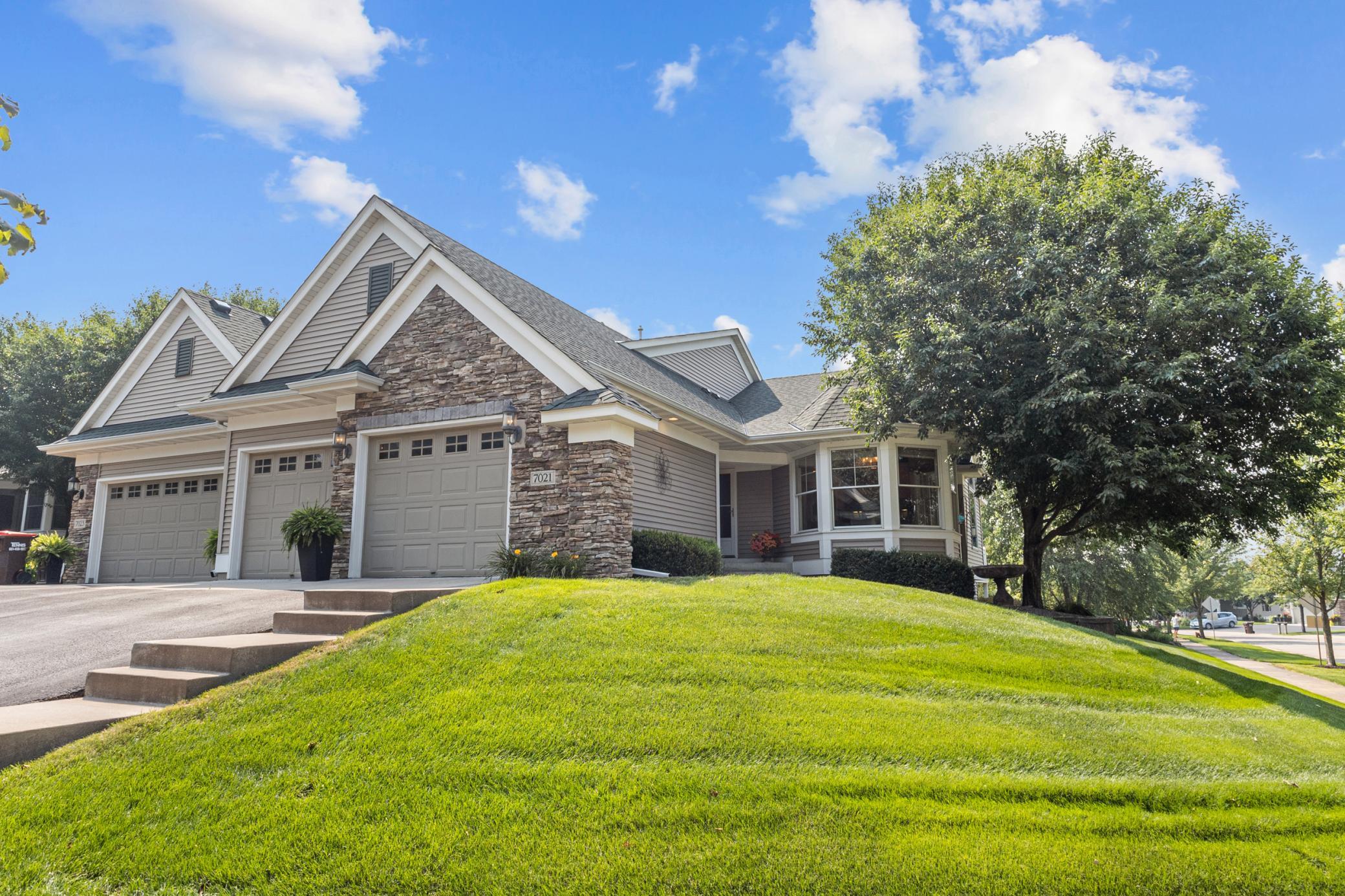 1st image of 7021 Waterstone Ln, Saint Paul, MN 55125 | MLS# 7046196