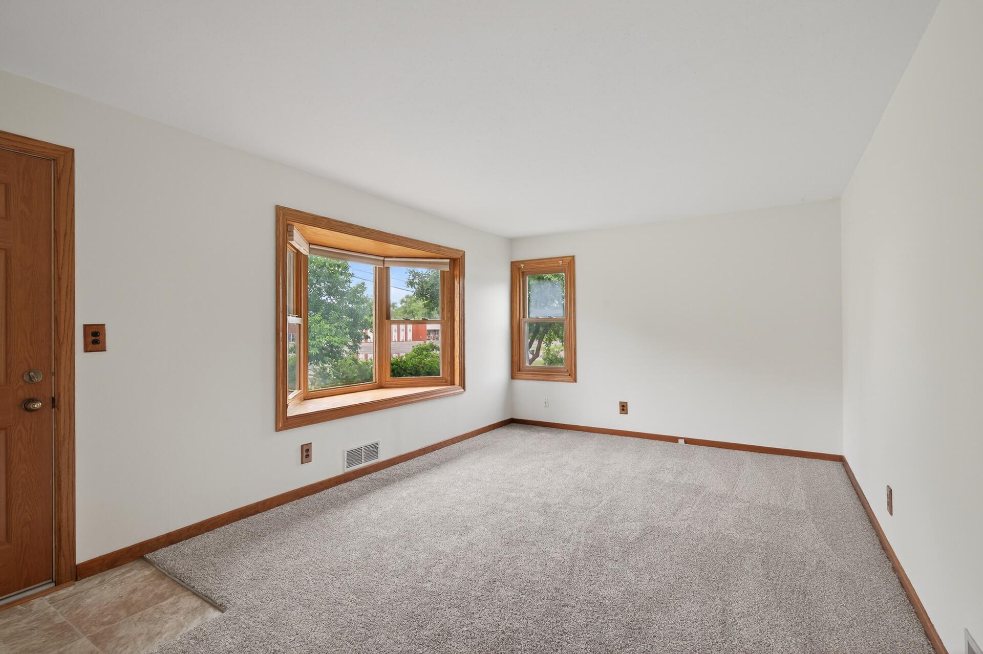 Homes for sale in Spring Lake Park, MN | 7939 Pleasant View Dr Ne, Spring Lake Park, MN 55432 | MLS# 7046414