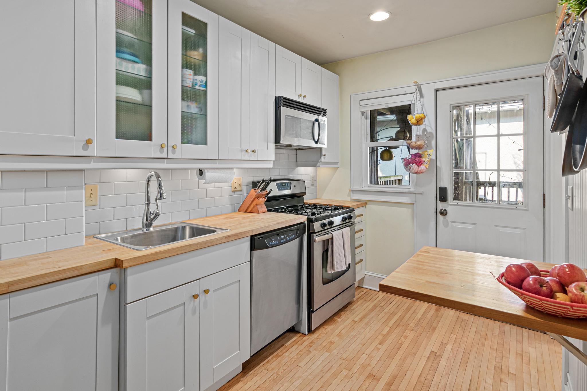 4th image of 3112 Bryant Ave S #3, Minneapolis, MN 55408 | MLS# 7046651