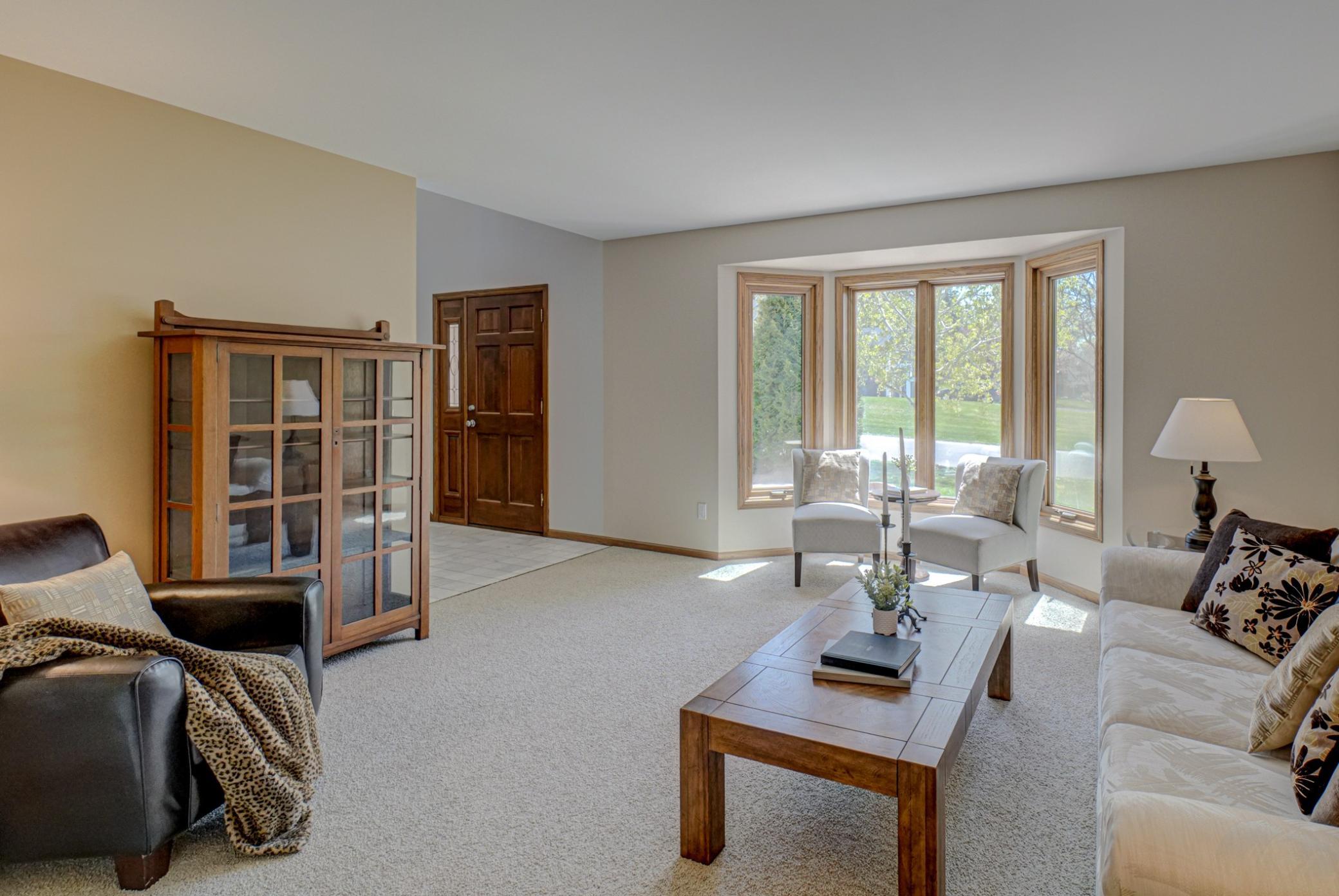 Homes for sale in Arden Hills, MN | 1501 Royal Ln, Arden Hills, MN 55112 | MLS# 7046692