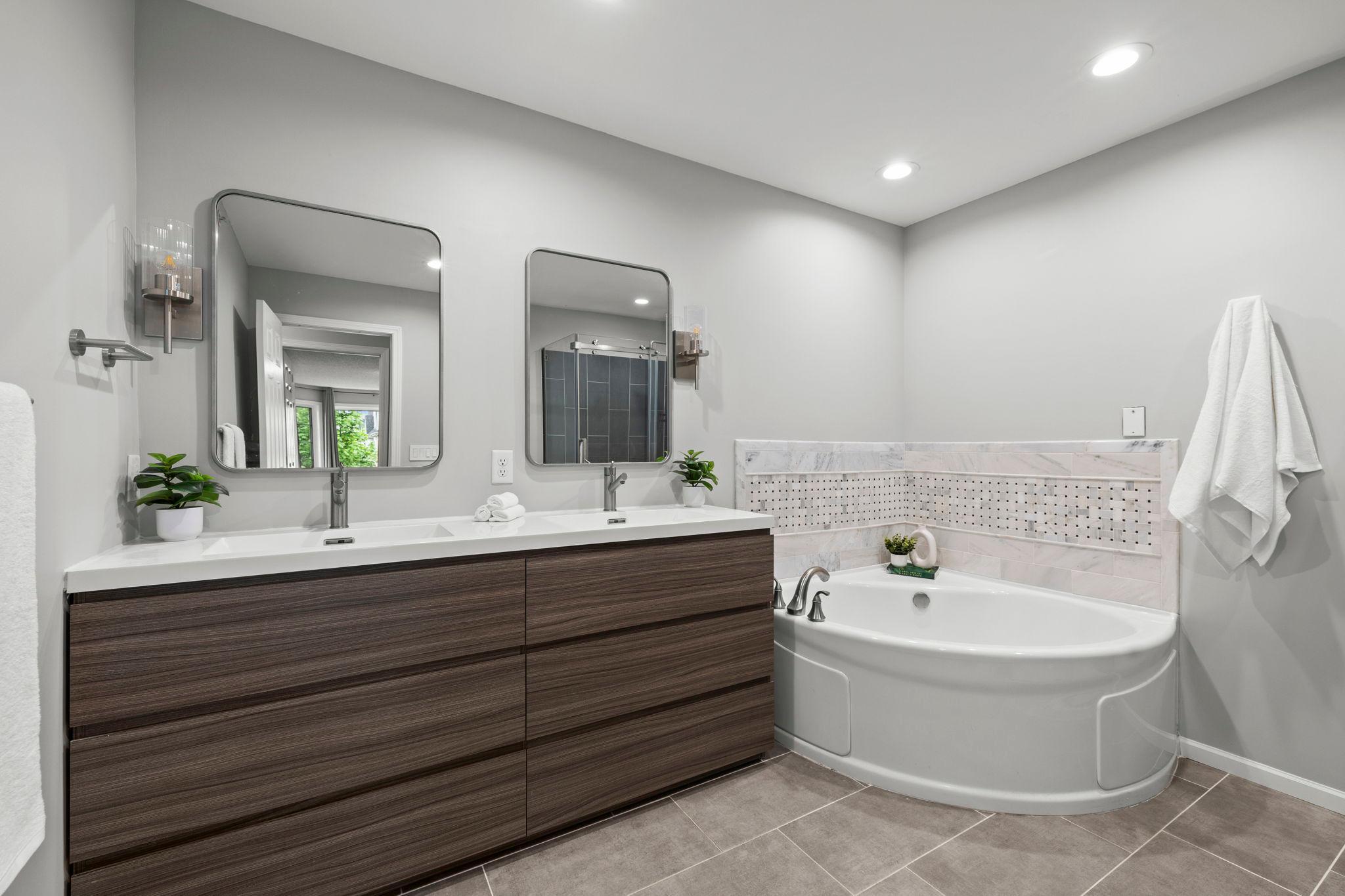 5th image of 5970 W 16Th St #711, Minneapolis, MN 55416 | MLS# 7046694