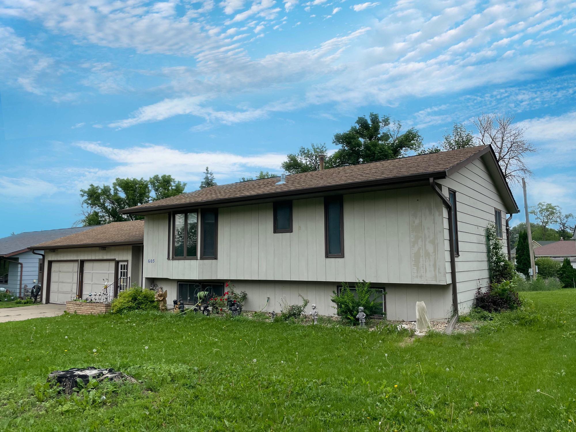 Homes for sale in Mountain Lake, MN | 605 N 13th St, Mountain Lake, MN 56159 | MLS# 7046978