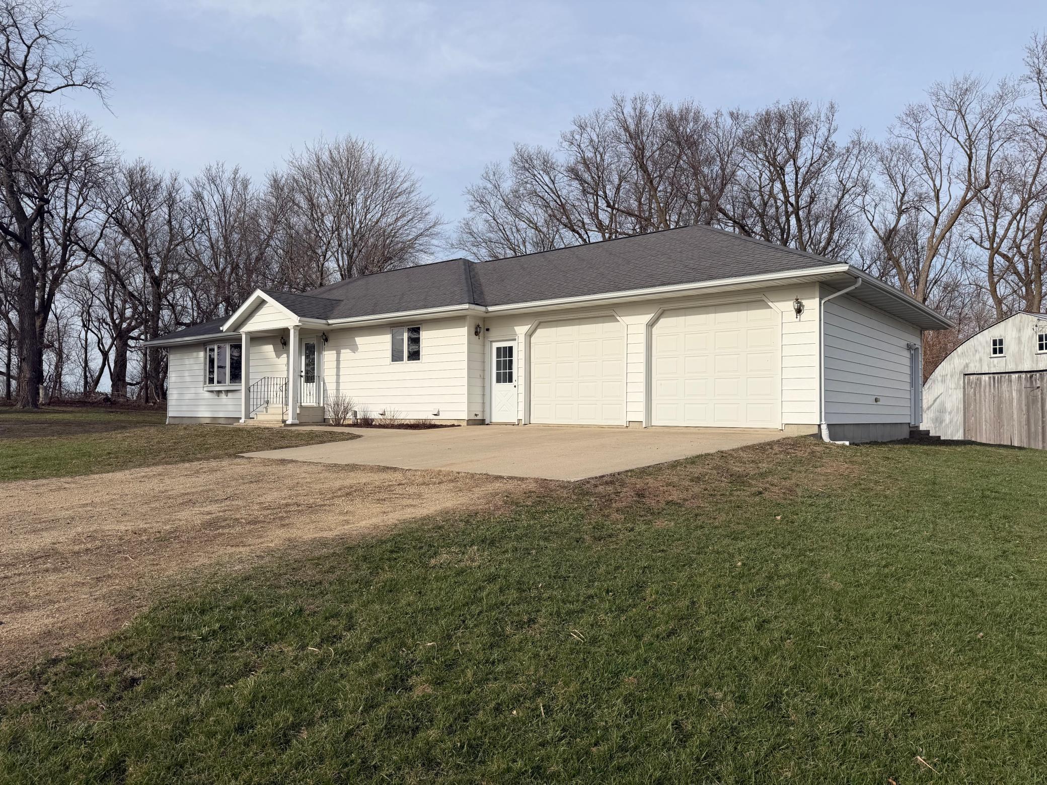 1st image of 16612 670th Ave, Alden, MN 56009 | MLS# 7047441