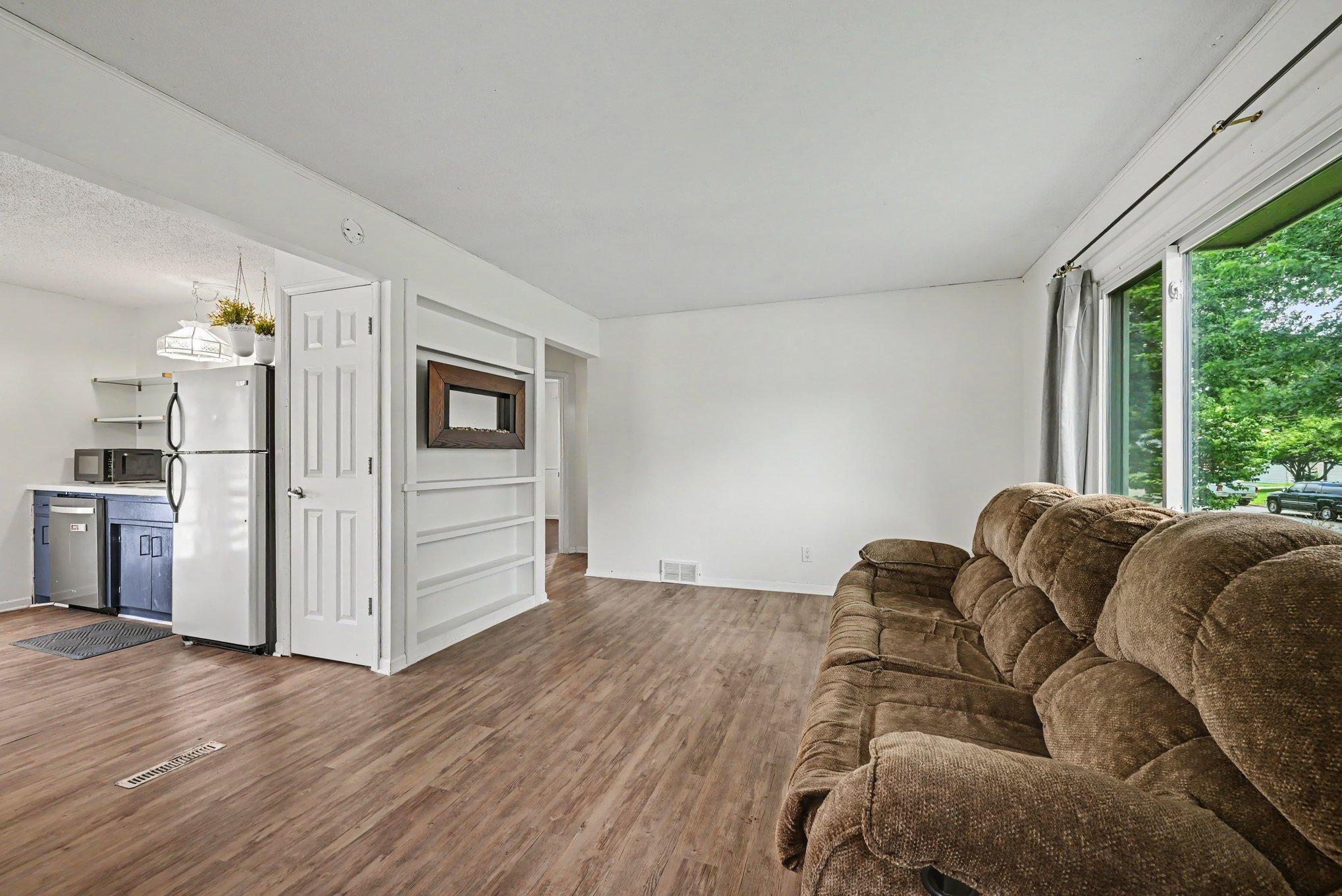 2nd image of 5602 57th Ave N, Crystal, MN 55429 | MLS# 7047790