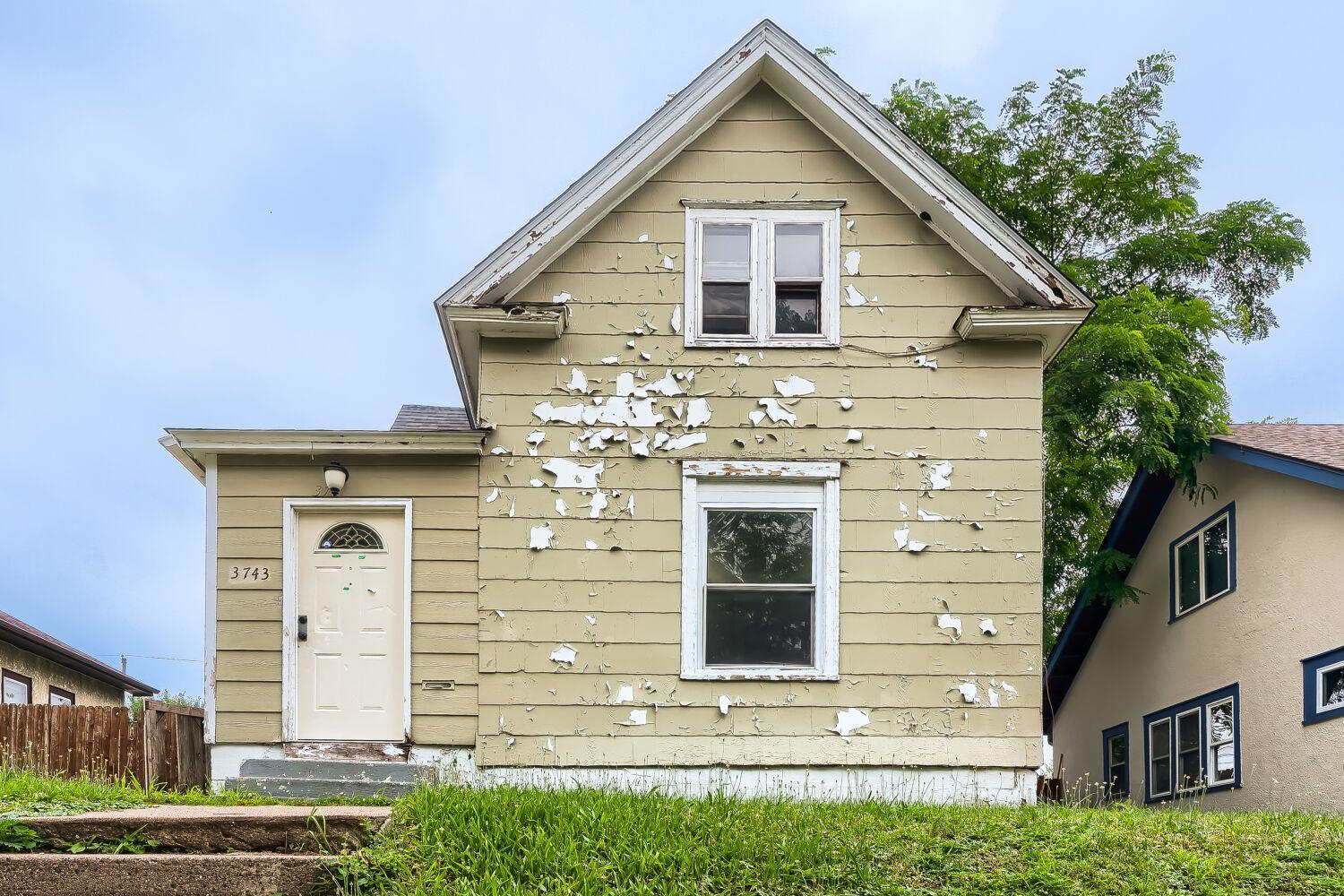 2nd image of 3743 Bryant Ave N, Minneapolis, MN 55412 | MLS# 7047914