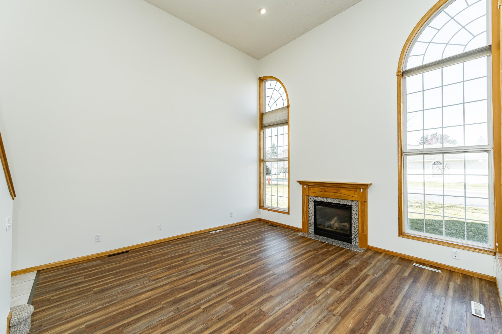 5th image of 1930 Topaz Pointe Ln Sw, Rochester, MN 55902 | MLS# 7048090