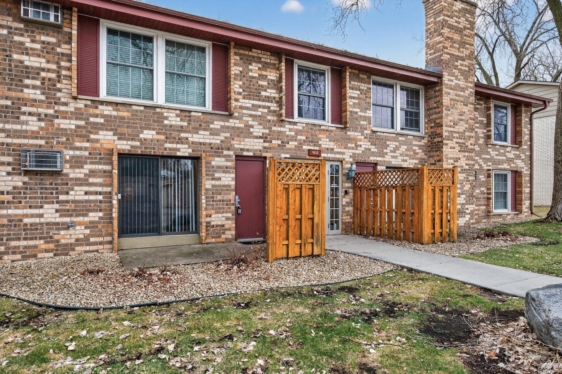 3rd image of 4612 Cedar Lake Rd S, St. Louis Park, MN 55416