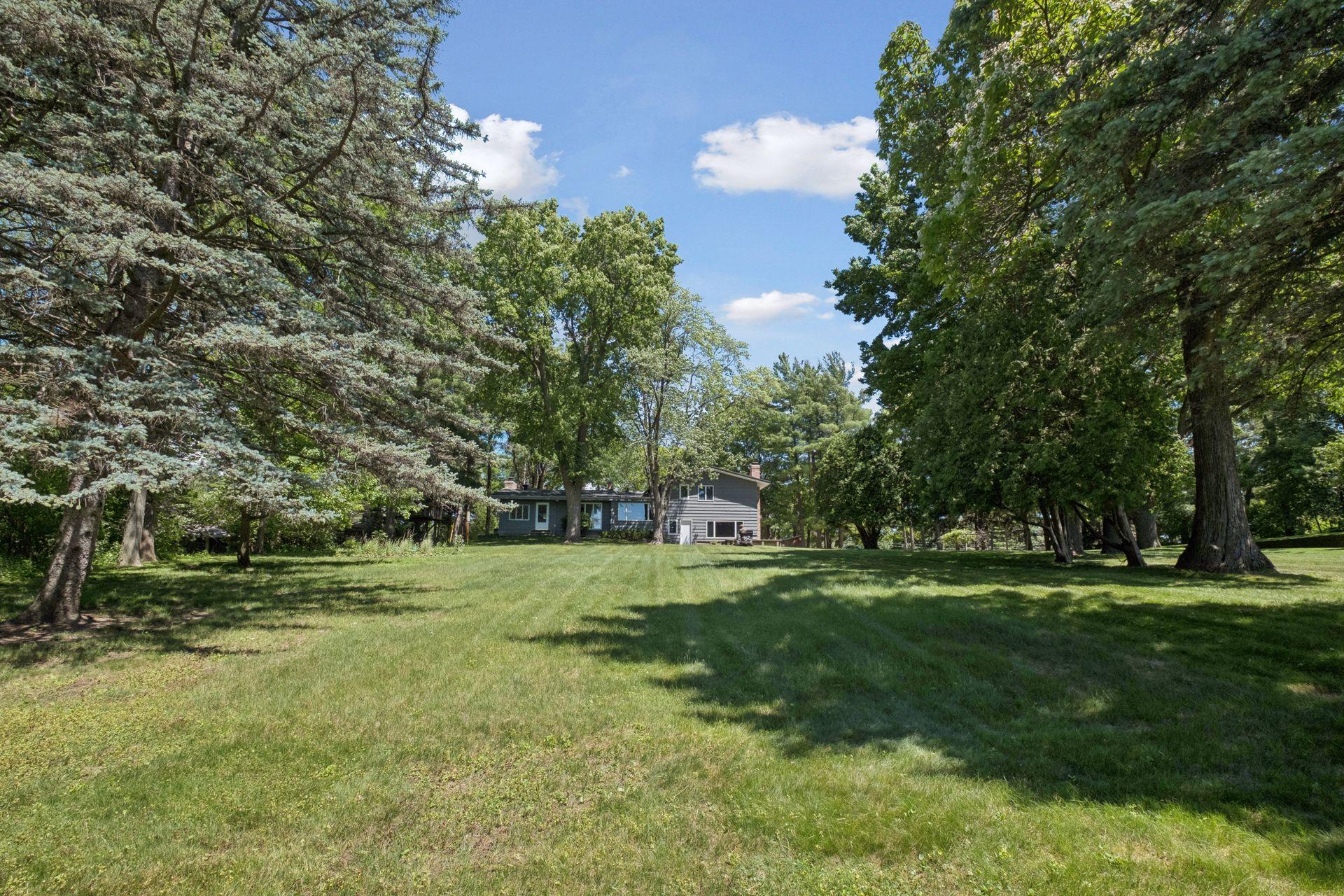 3rd image of 1835 Hunter Lane, Saint Paul, MN 55118 | MLS# 7048171