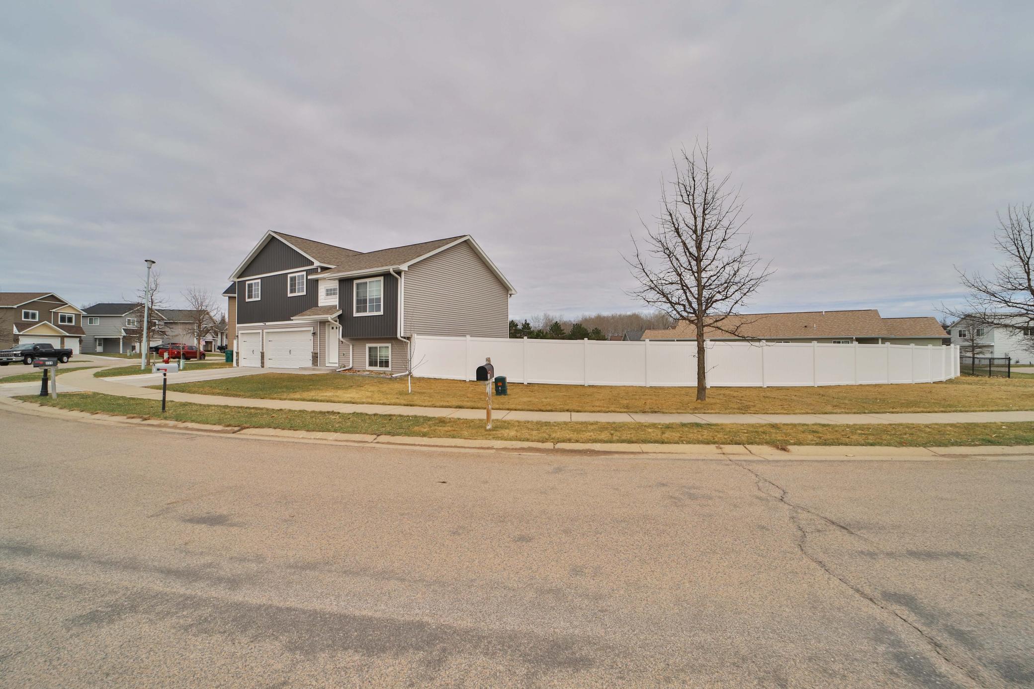 39th image of 809 Holton Ave, Brainerd, MN 56401 | MLS# 7048263