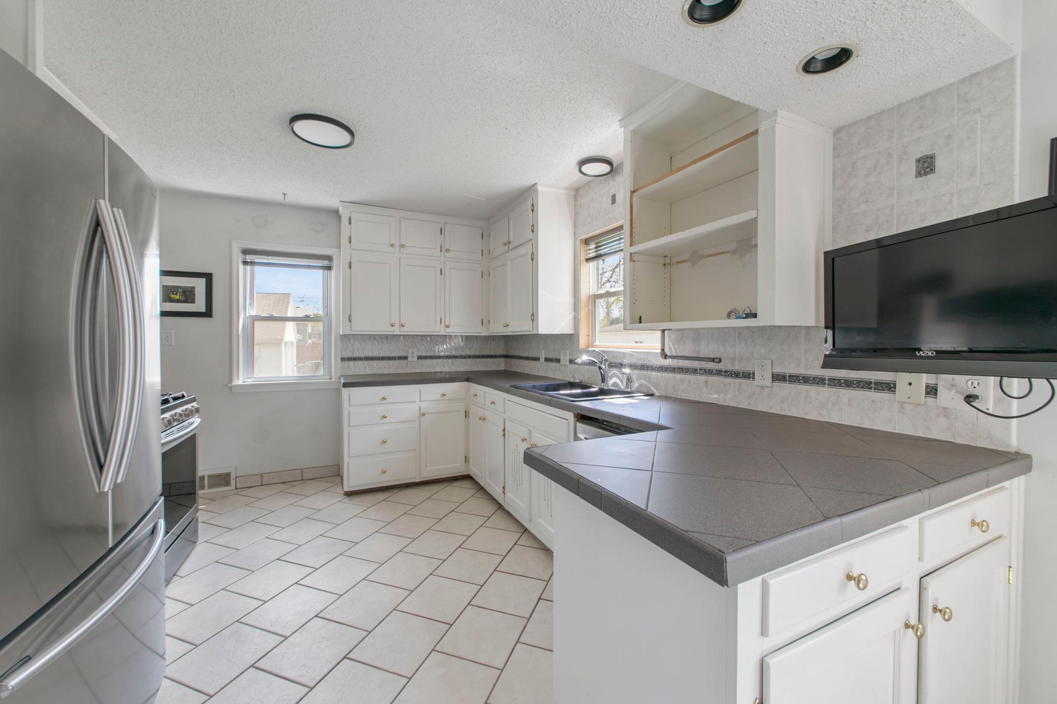 Homes for sale in South Saint Paul, MN | 425 9th Ave S, South Saint Paul, MN 55075 | MLS# 7048385
