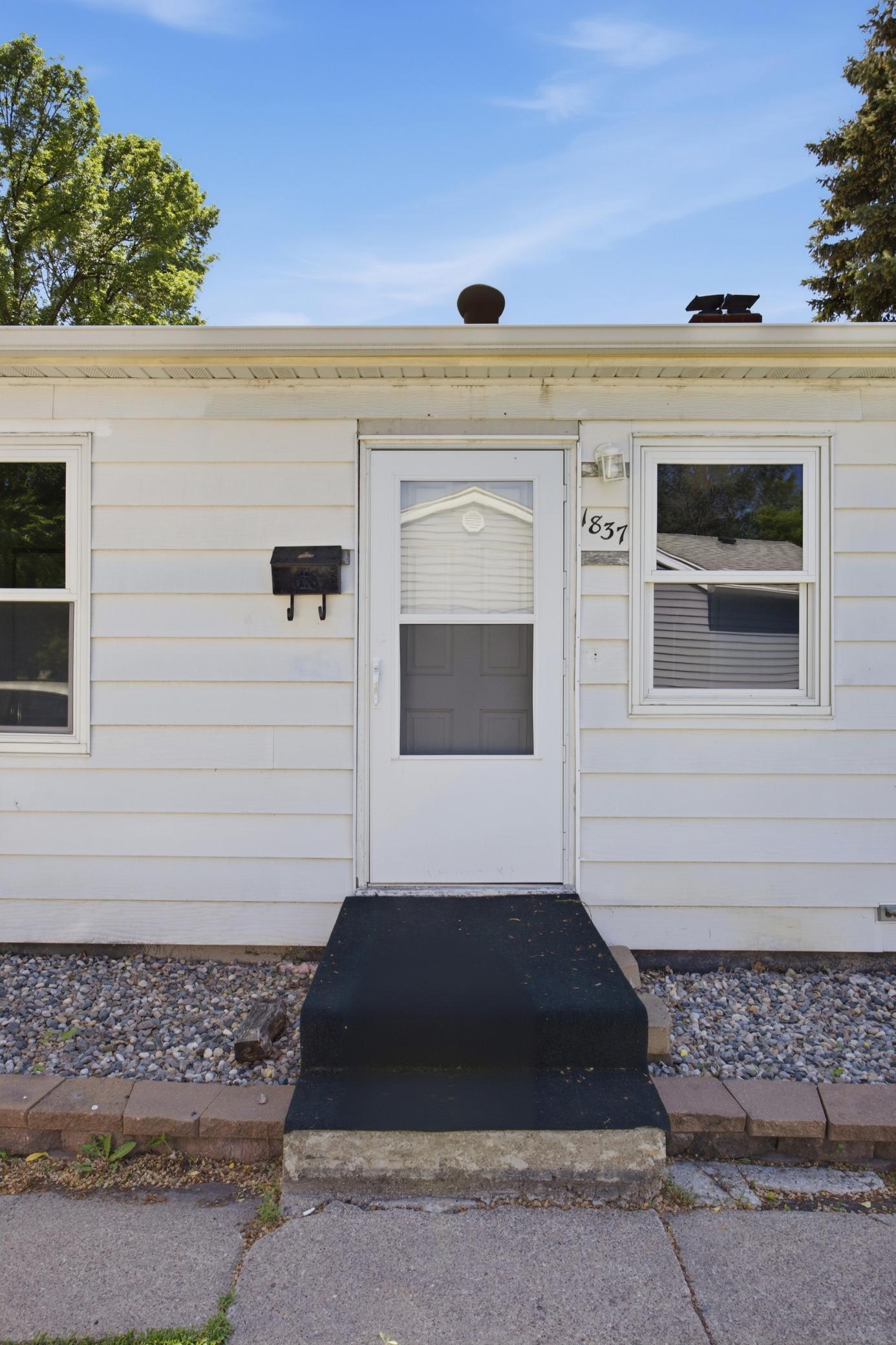 Homes for sale in Fargo, ND | 1837-1839 7Th Ave S, Fargo, ND 58103 | MLS# 7048482