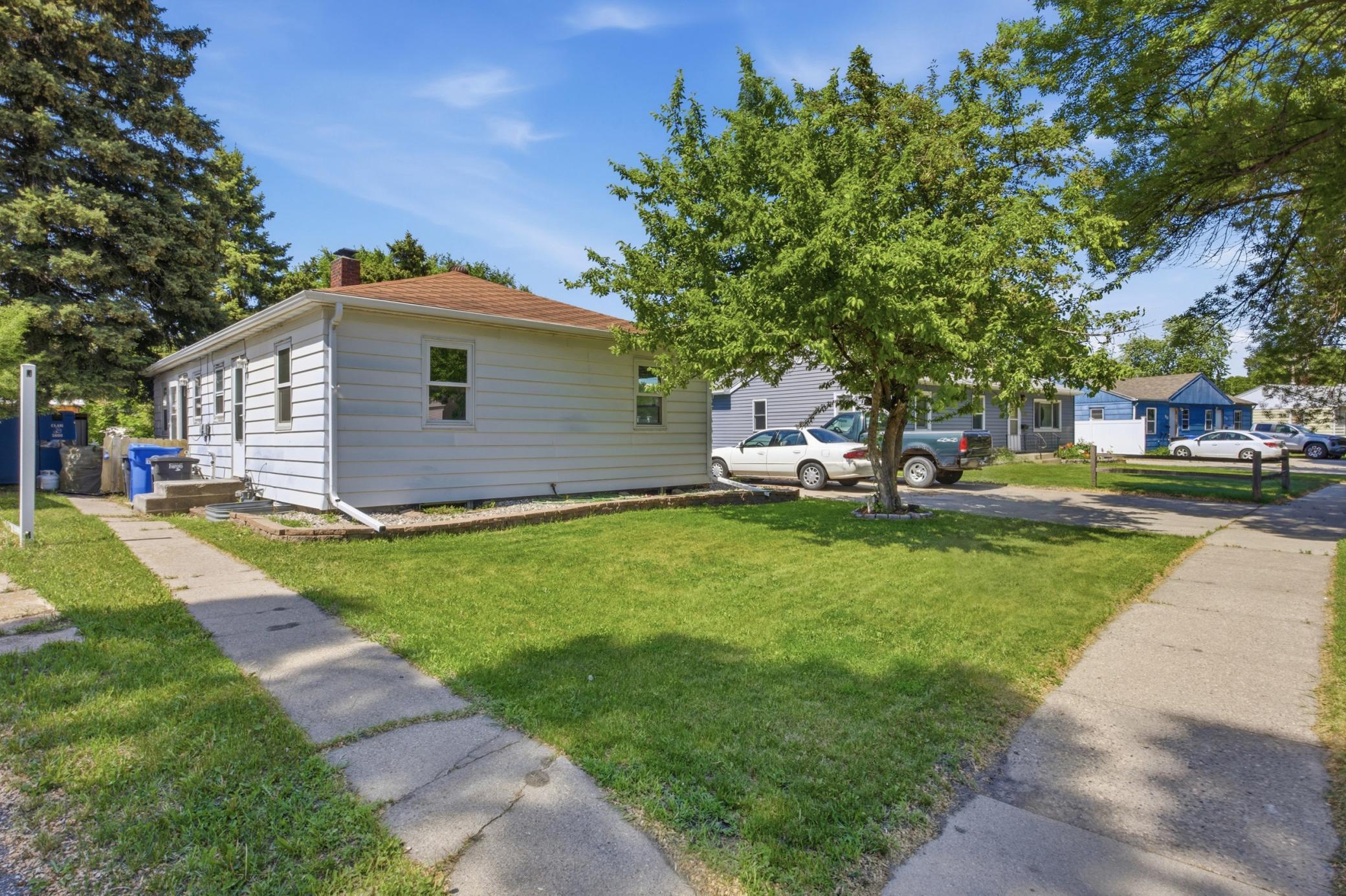 Homes for sale in Fargo, ND | 1837 1839 7th Ave S, Fargo, ND 58103 | MLS# 7048482