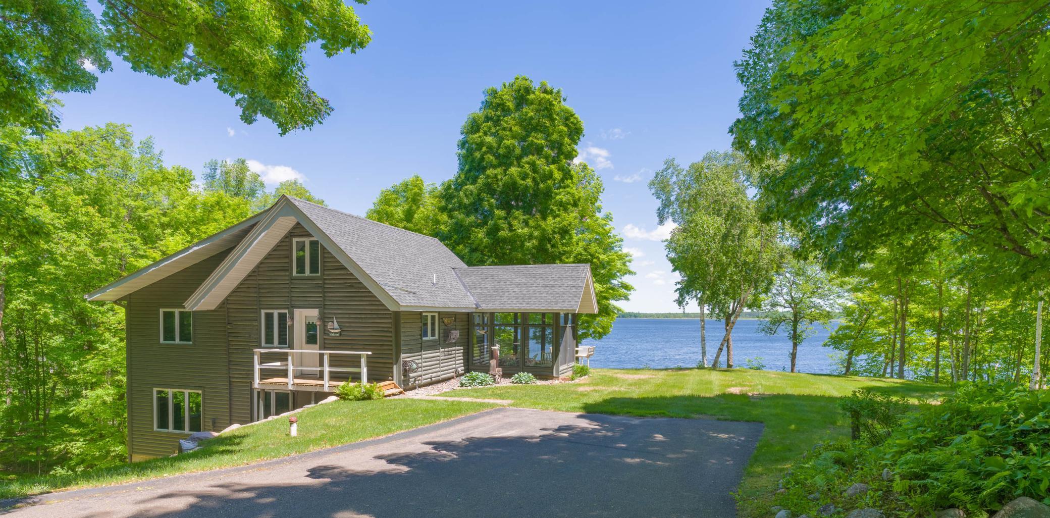 1st image of 9107 Wilderness Point Rd, Brainerd, MN 56401 | MLS# 7048576
