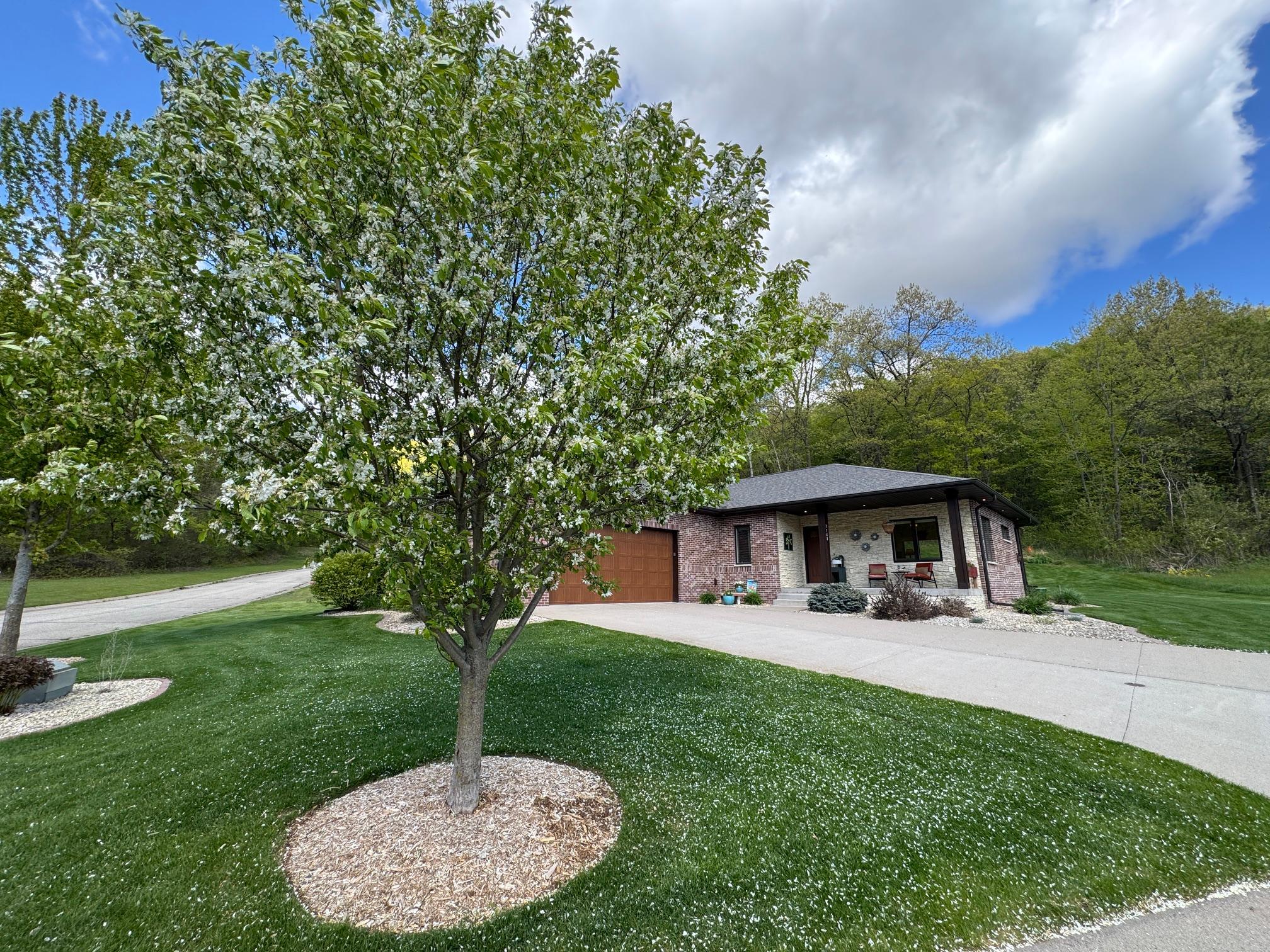 Homes for sale in Lake City, MN | 2760 Oakhurst Dr, Lake City, MN 55041 | MLS# 7048611