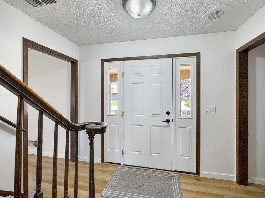 4th image of 2881 Kent St, Saint Paul, MN 55113 | MLS# 7048664