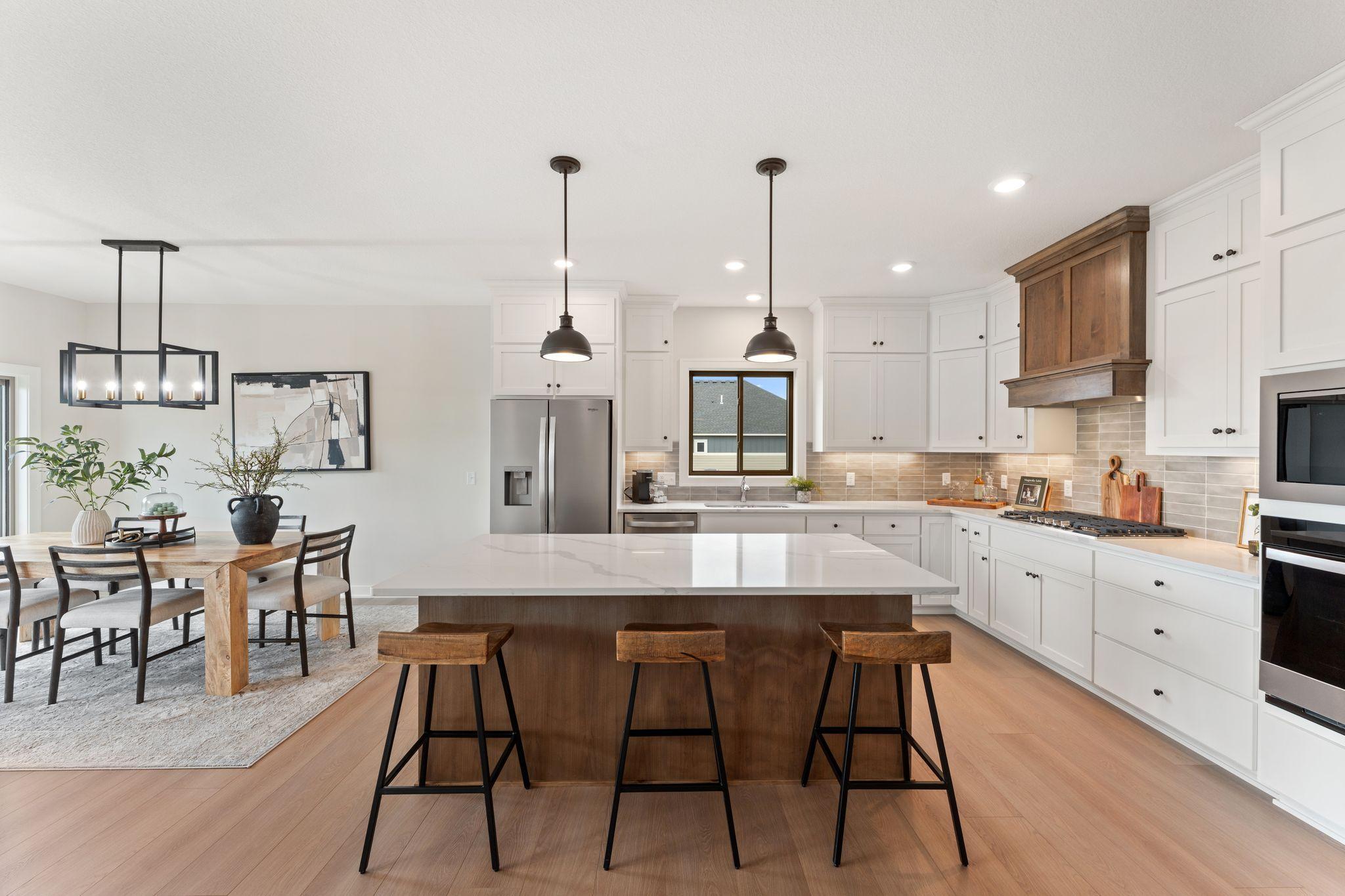 1st image of 17779 Ellsworth Dr, Lakeville, MN 55044 | MLS# 7048805