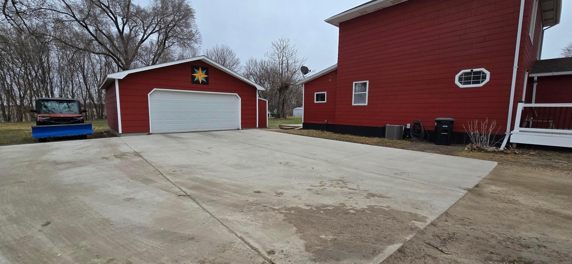 Homes for sale in Kiester, MN | 101 S 1st St, Kiester, MN 56051 | MLS# 7048914