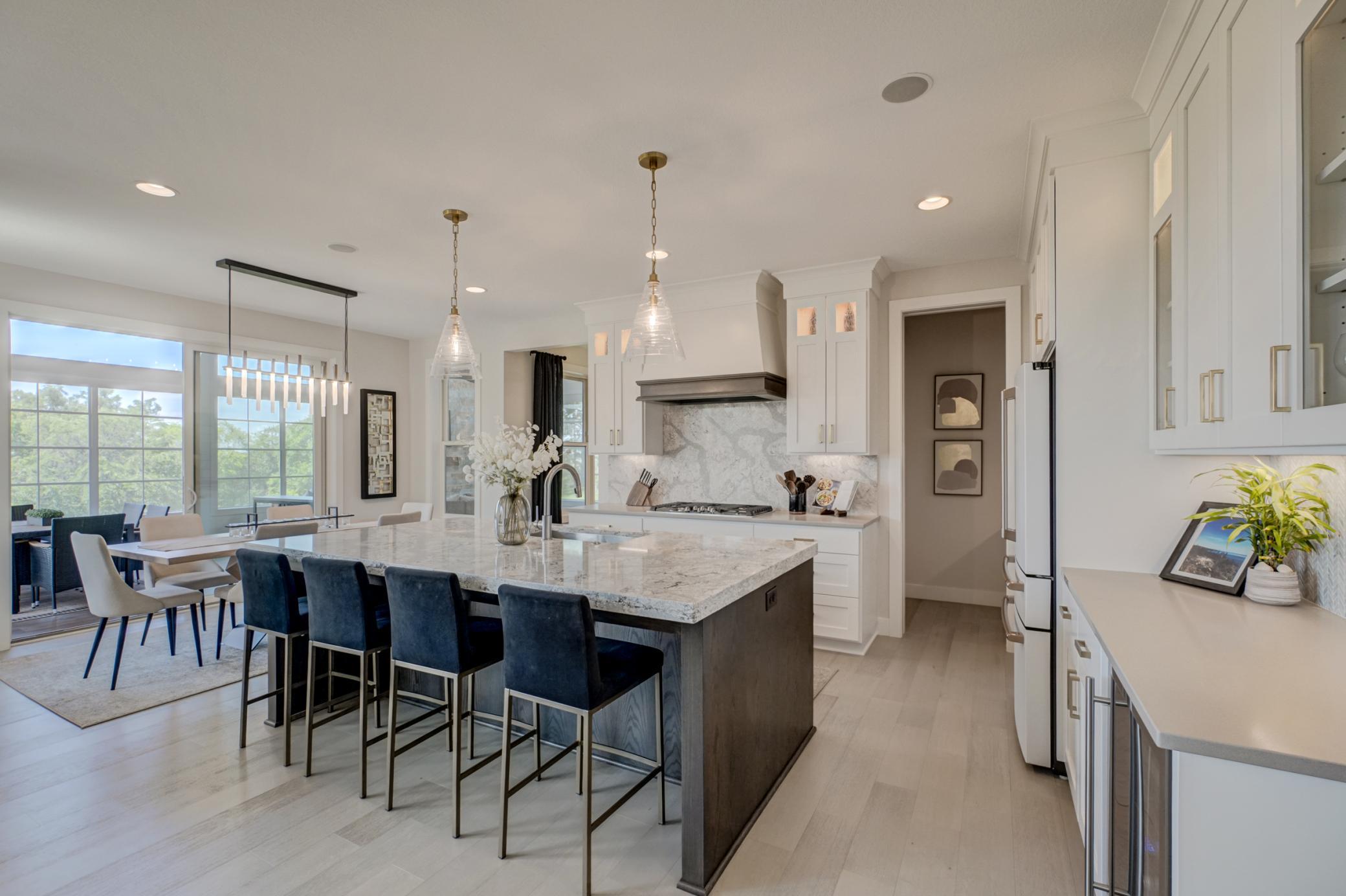 4th image of 416 Eagle Bluff Dr, Hudson, WI 54016 | MLS# 7048978