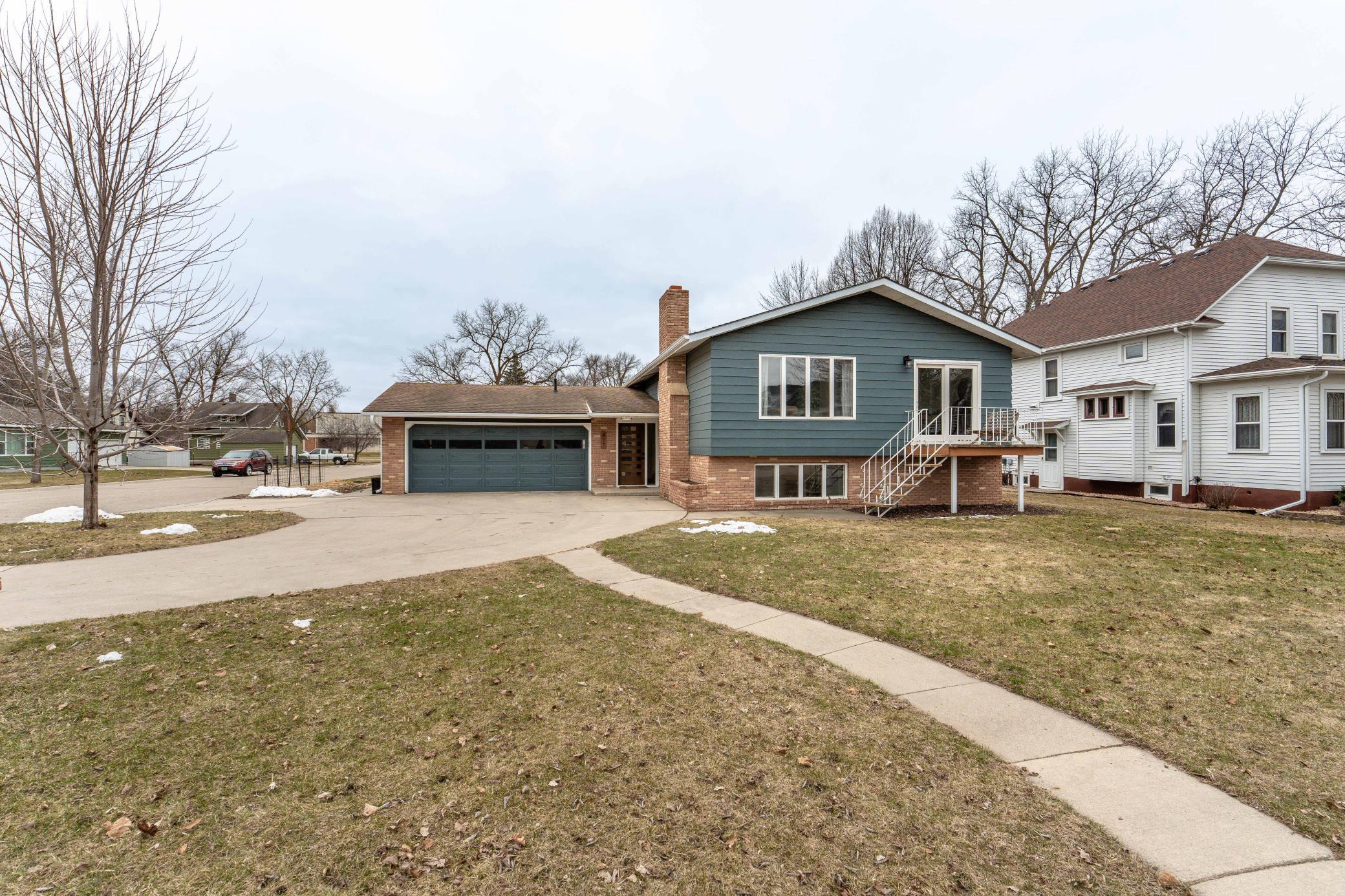 Homes for sale in Elbow Lake, MN | 417 E Division St, Elbow Lake, MN 56531 | MLS# 7049056