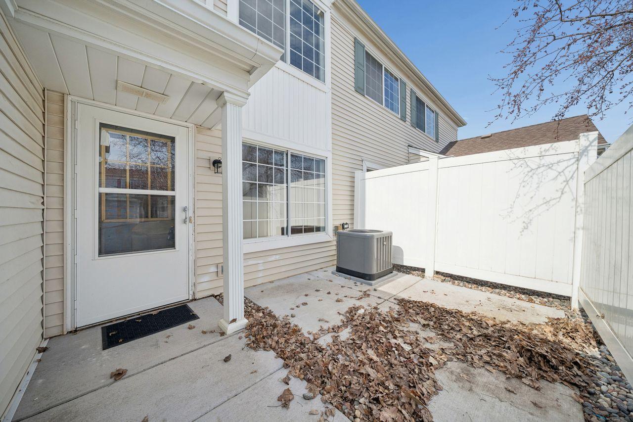 Homes for sale in Apple Valley, MN | 14748 Excelsior Ln #10, Apple Valley, MN 55124 | MLS# 7049084