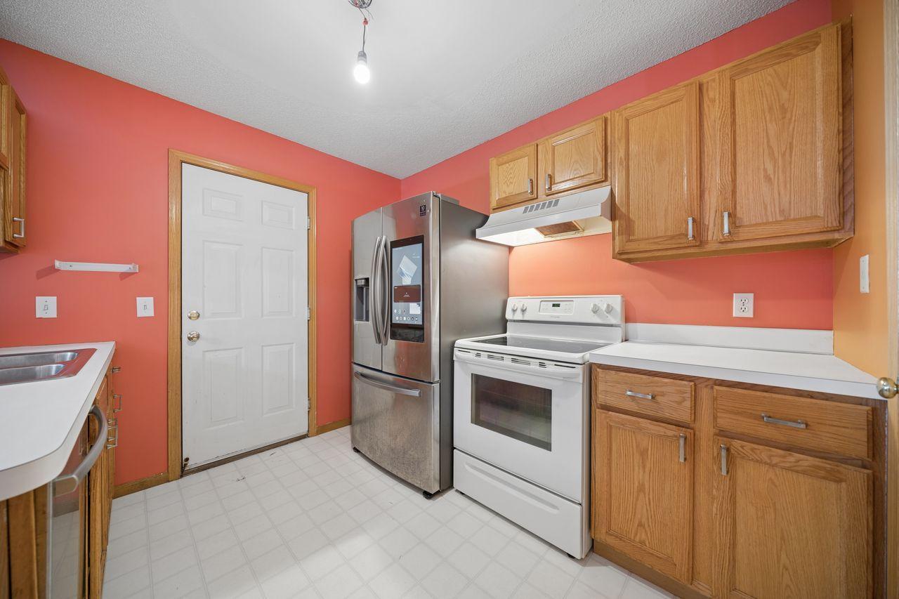 Homes for sale in Apple Valley, MN | 14748 Excelsior Ln #10, Apple Valley, MN 55124 | MLS# 7049084