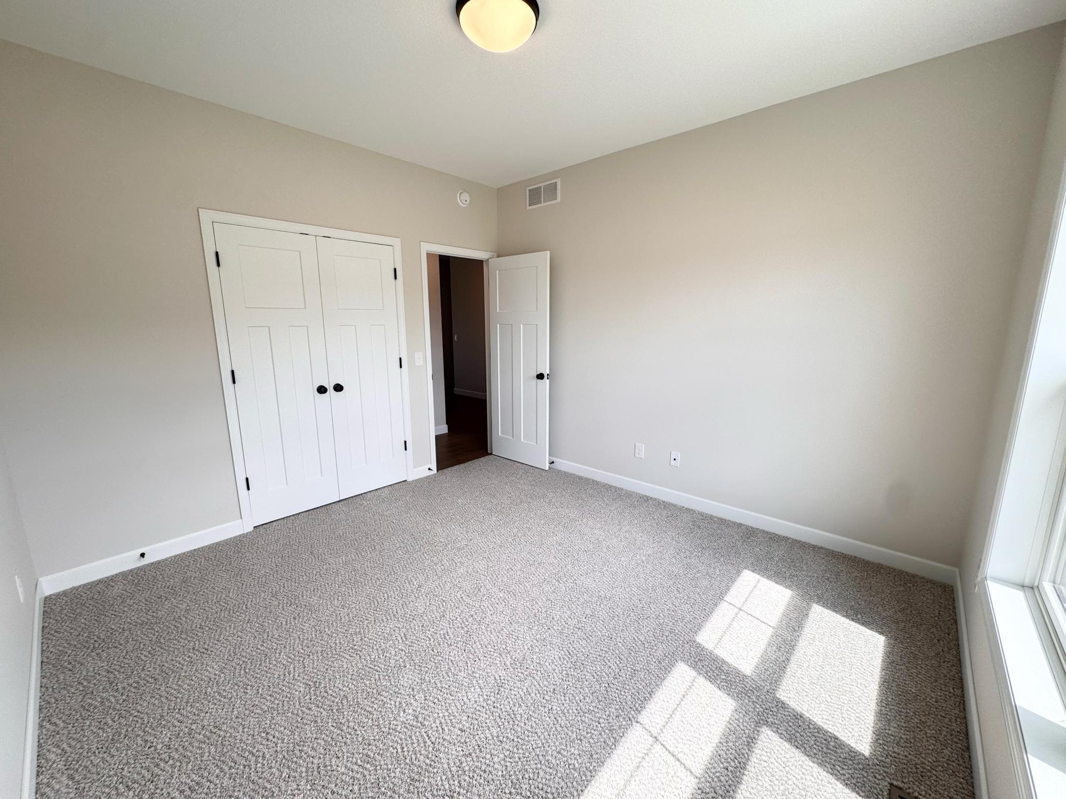 4th image of 18543 Ifton Wy, Lakeville, MN 55044 | MLS# 7049342