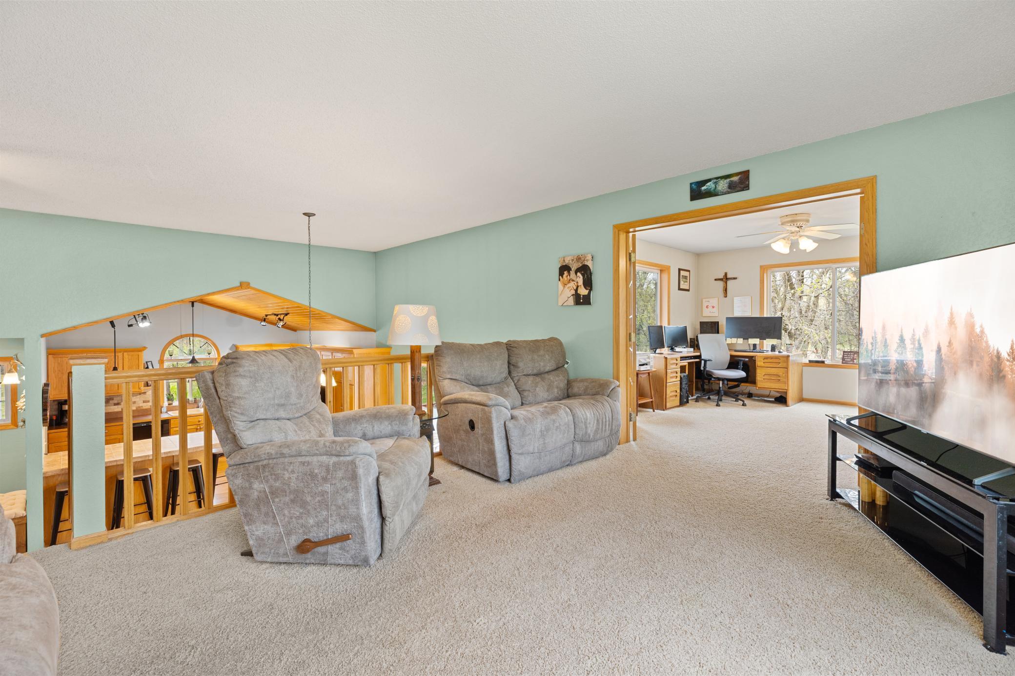 4th image of 10308 S Oaks Rd, Brainerd, MN 56401 | MLS# 7049426