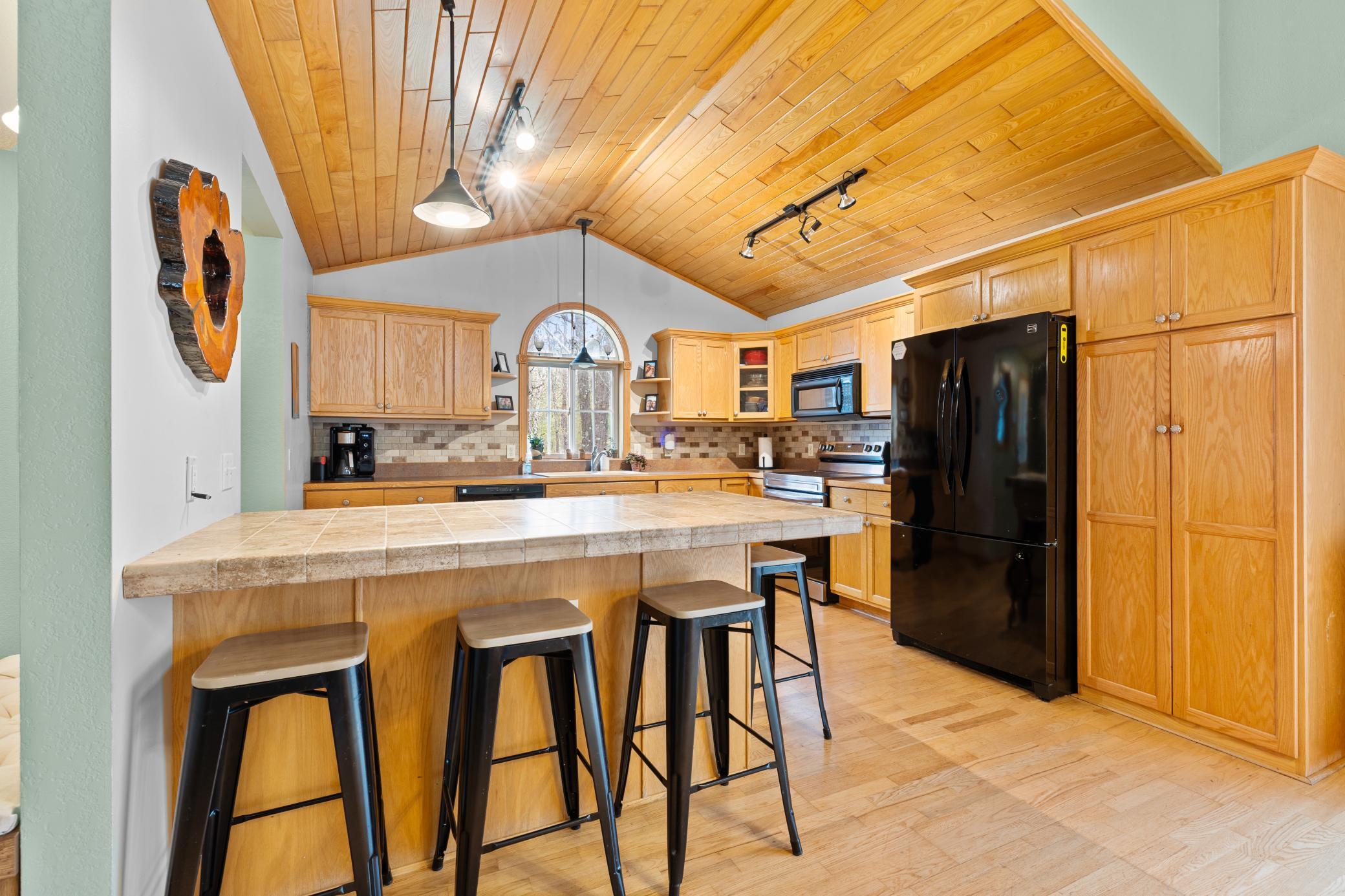 3rd image of 10308 S Oaks Rd, Brainerd, MN 56401 | MLS# 7049426