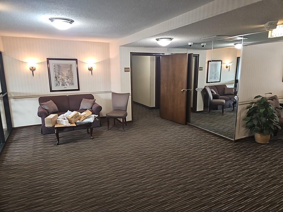 5th image of 2800 Hillsboro Ave N, New Hope, MN 55427