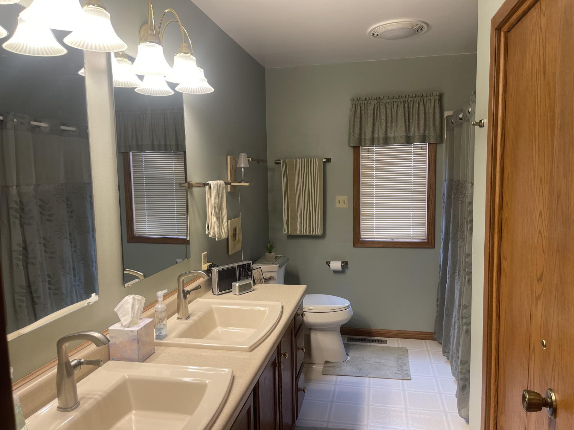 Homes for sale in Tracy, MN | 207 E Hollett St, Tracy, MN 56175 | MLS# 7050035