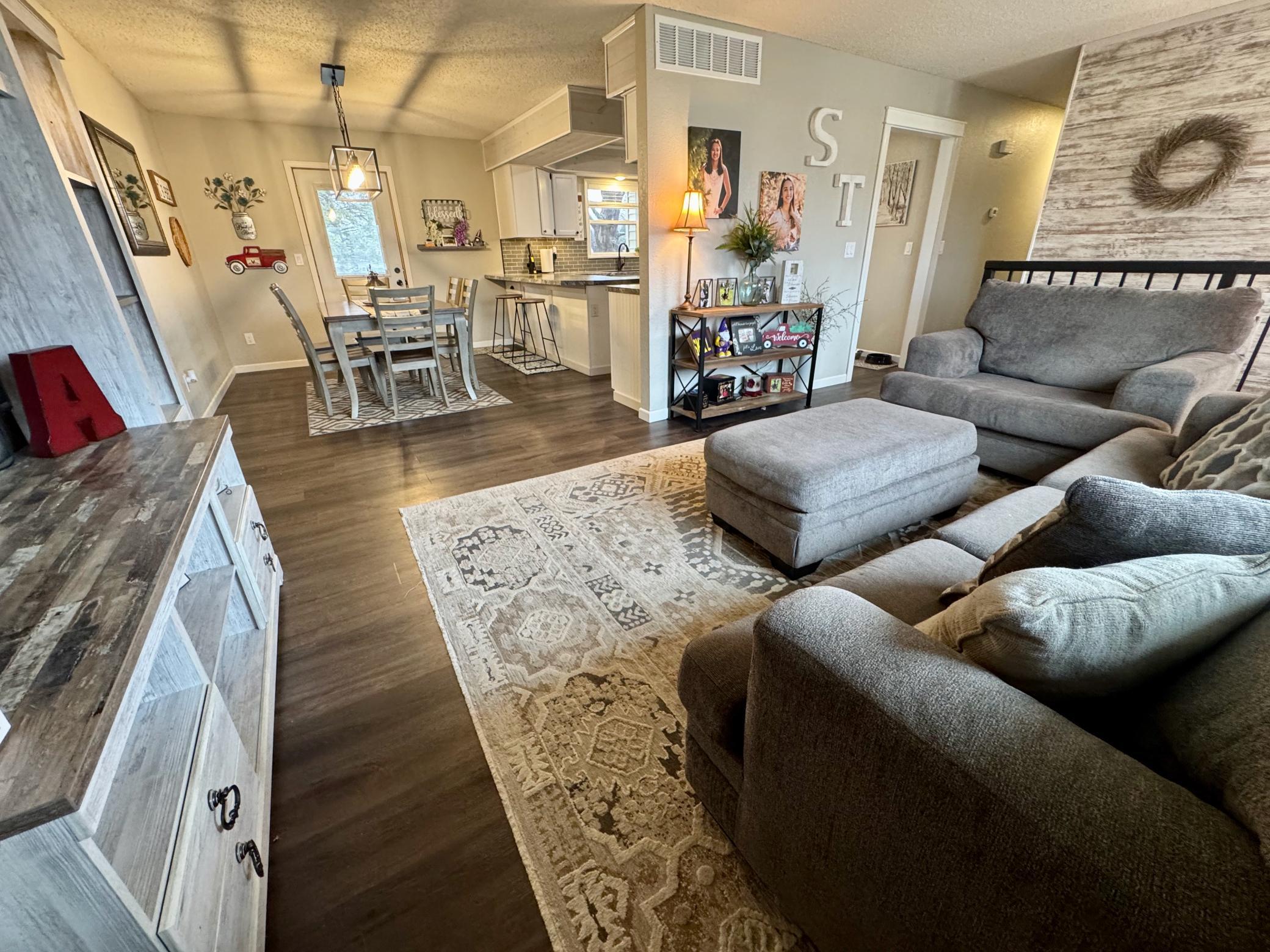 5th image of 501 Hawthorne Dr, Marshall, MN 56258 | MLS# 7050110