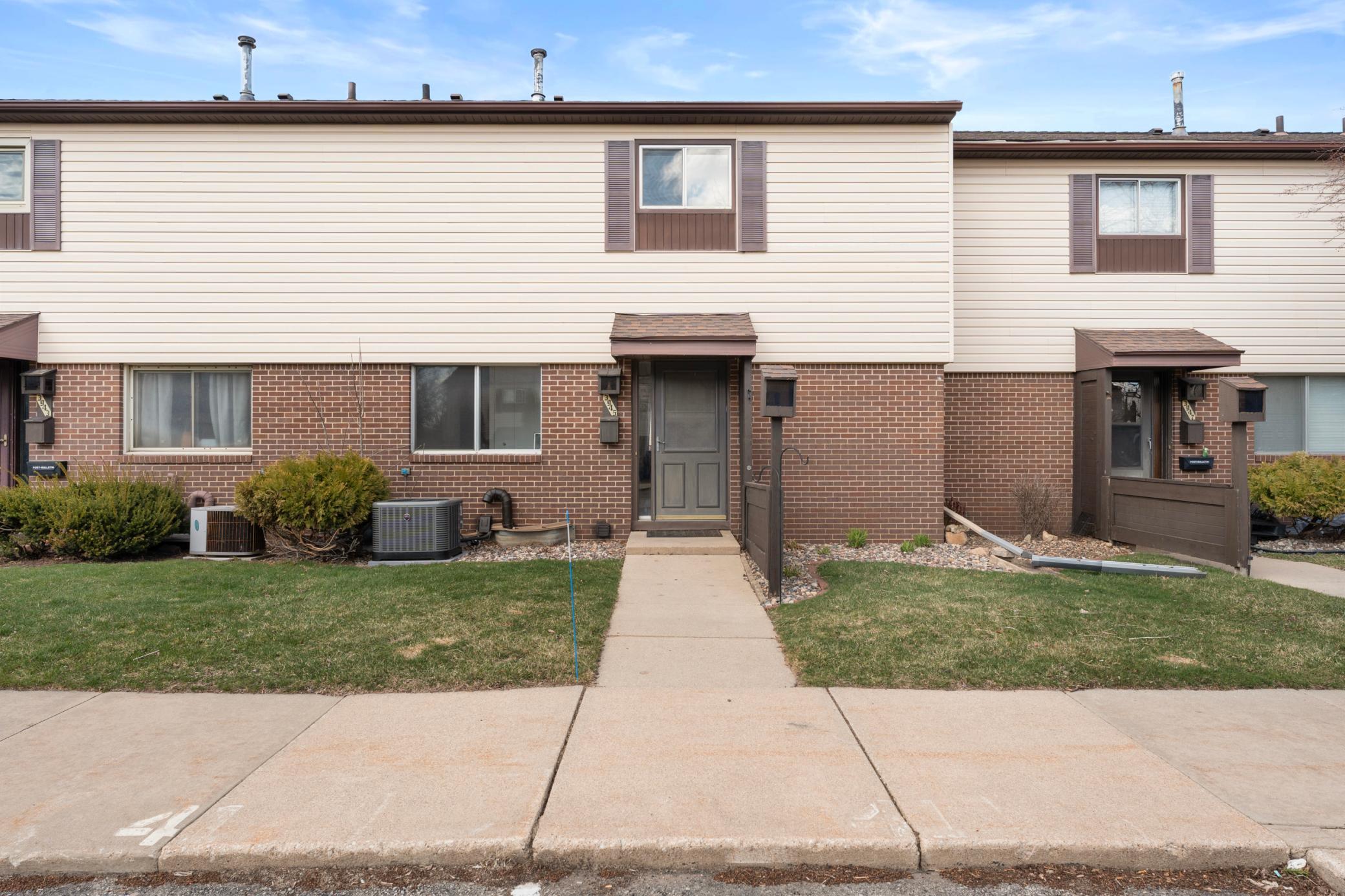 Homes for sale in Rochester, MN | 3945 18th Ave Nw, Rochester, MN 55901 | MLS# 7050410
