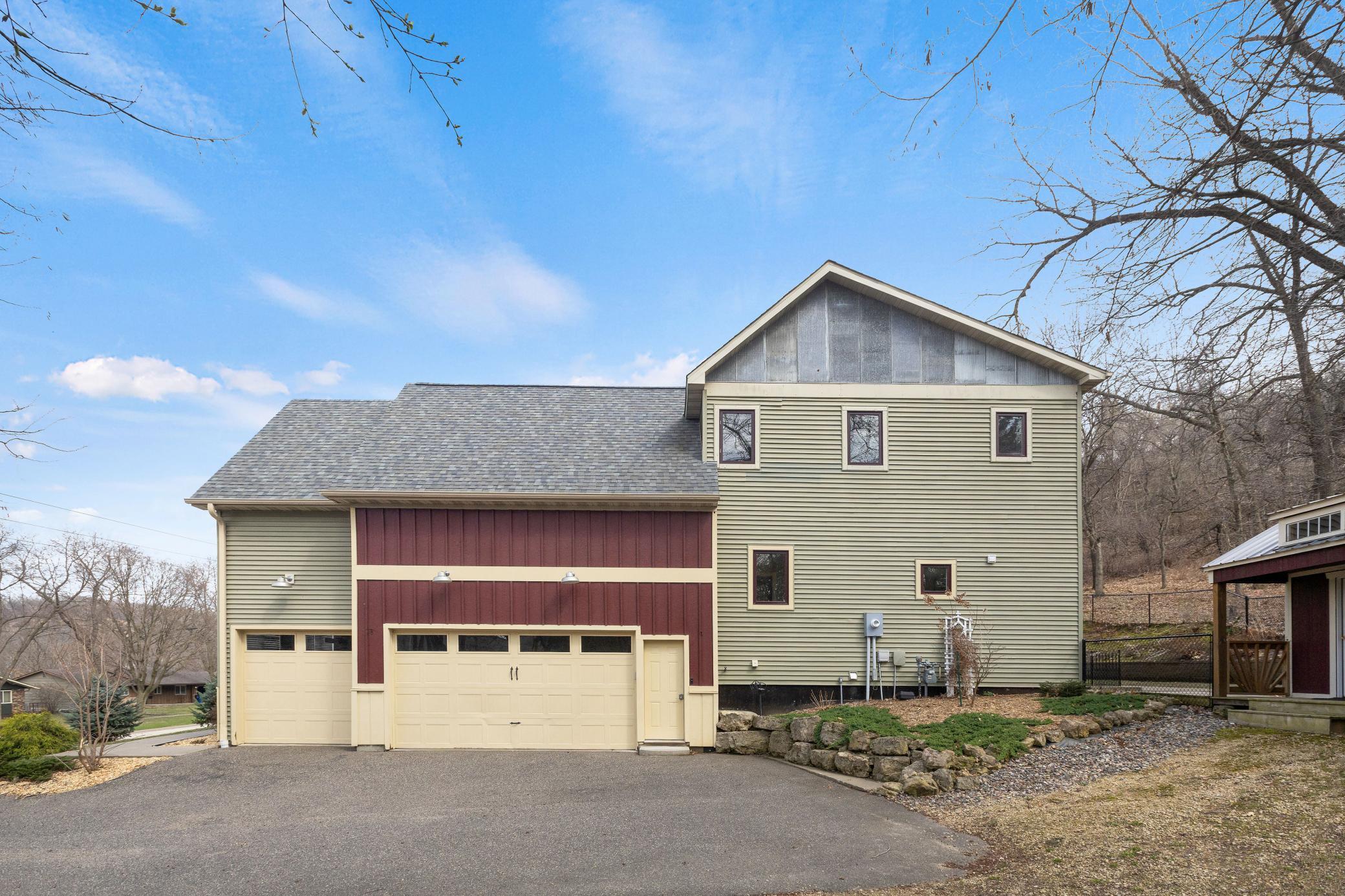 3rd image of 1067 Pioneer Rd, Red Wing, MN 55066 | MLS# 7050733