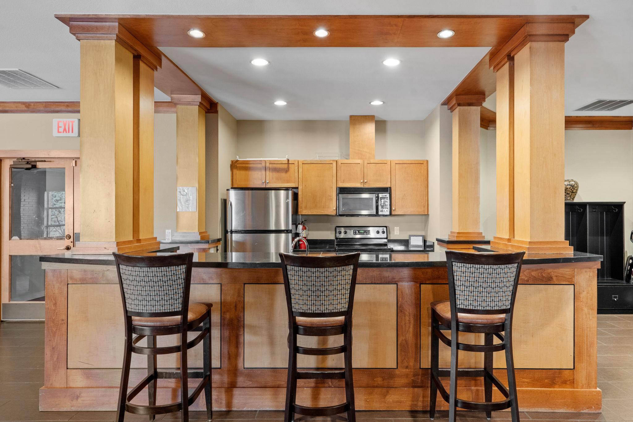 Homes for sale in Eden Prairie, MN | 13560 Technology Dr #1206, Eden Prairie, MN 55344 | MLS# 7051963