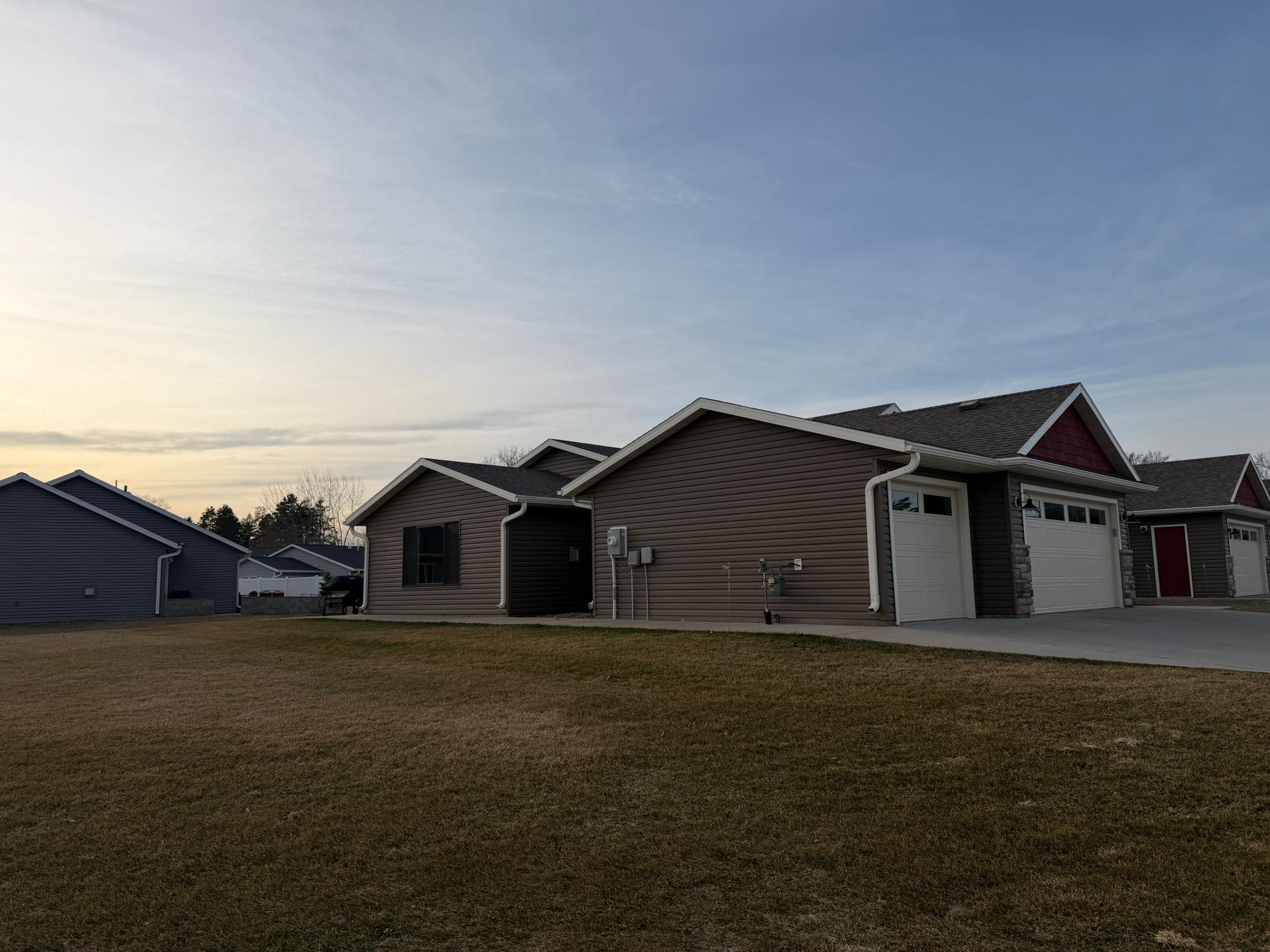 4th image of 147 Highland Cir, Zumbrota, MN 55992 | MLS# 7051983