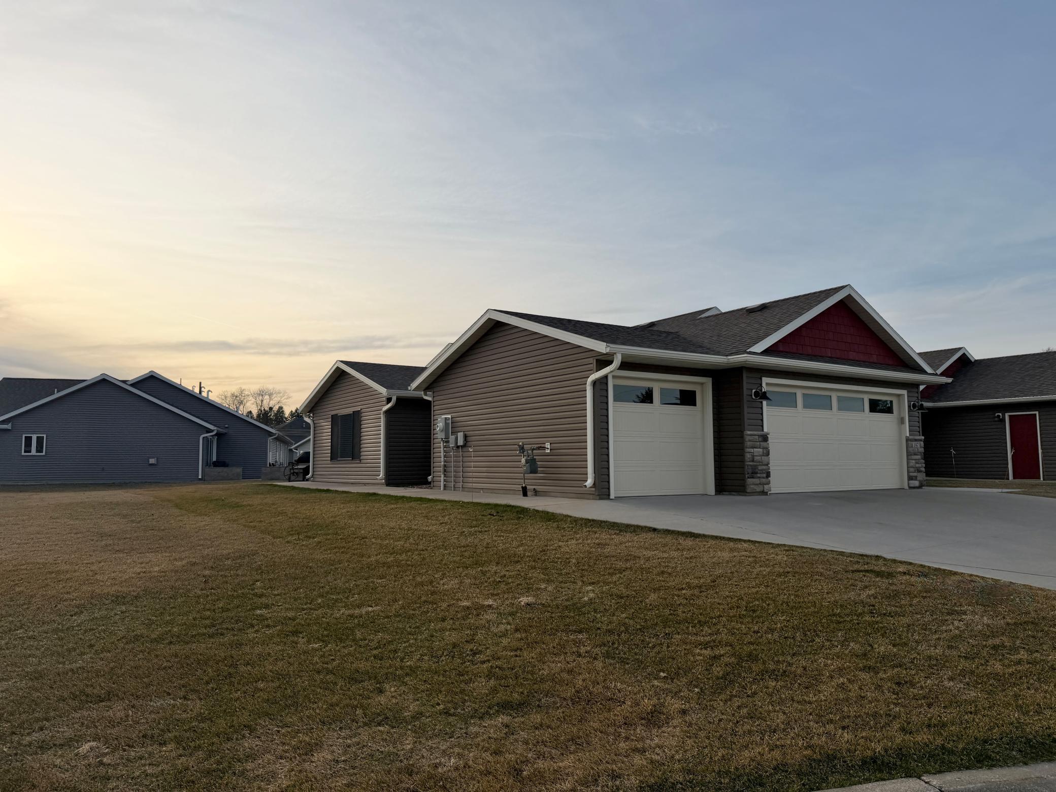 1st image of 147 Highland Cir, Zumbrota, MN 55992 | MLS# 7051983